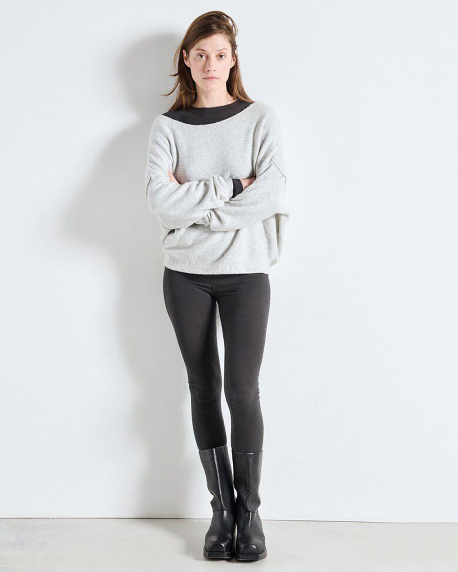 Damsville Wide Scoop Sweater in Gris Chine
