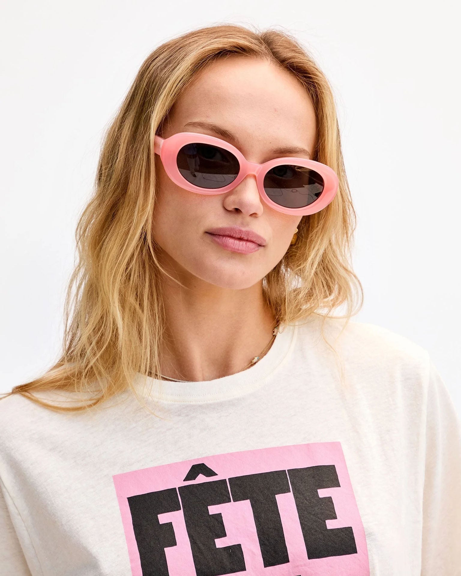 Julia Sunglasses in Peony