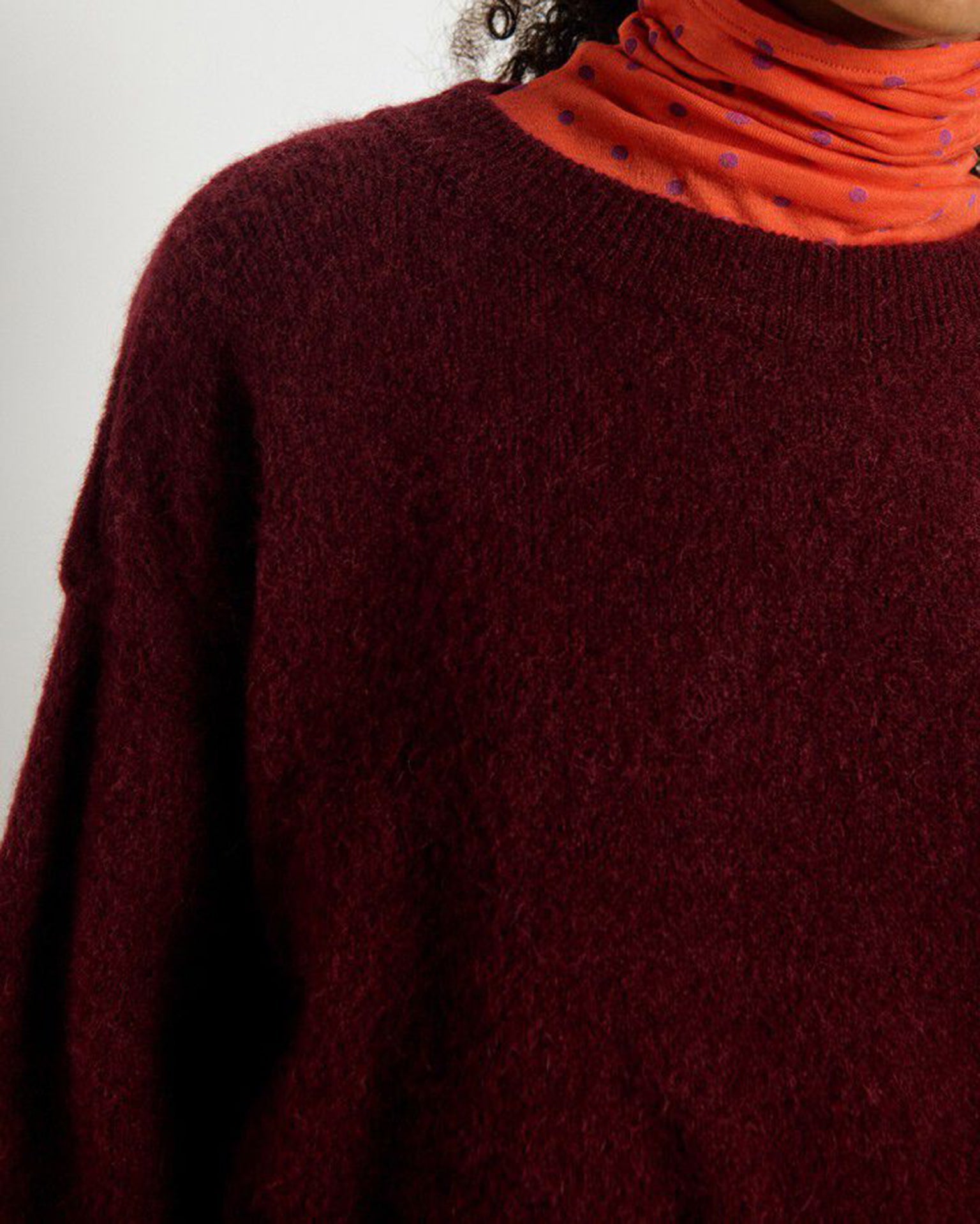 Vito Crewneck Sweater in Grenat Chine