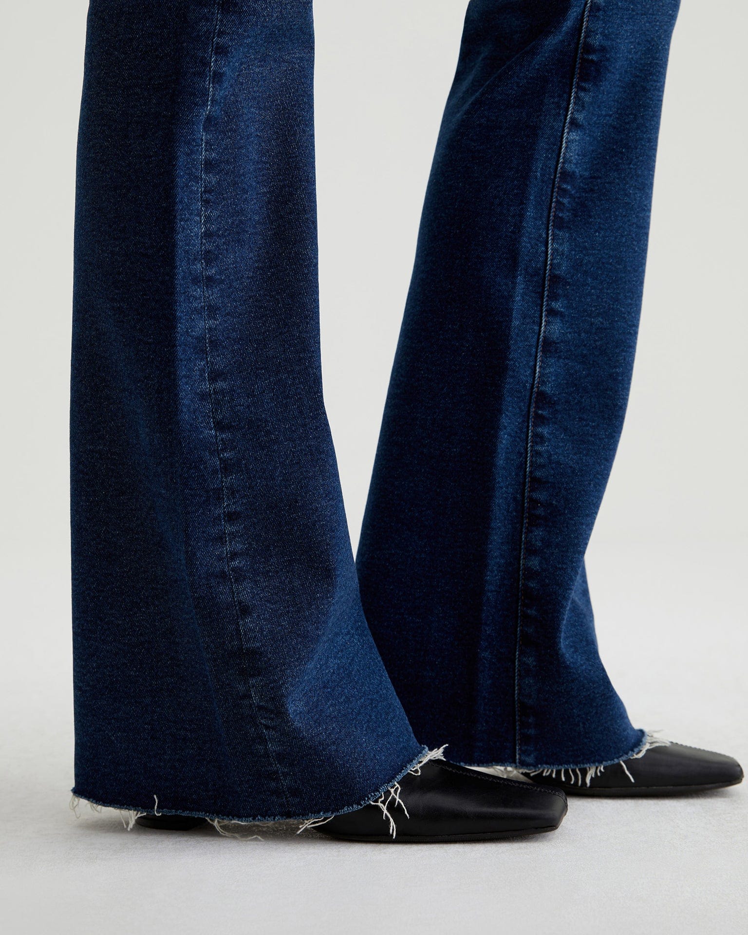 32in Inseam Farrah Boot in 7Ys Antwerp