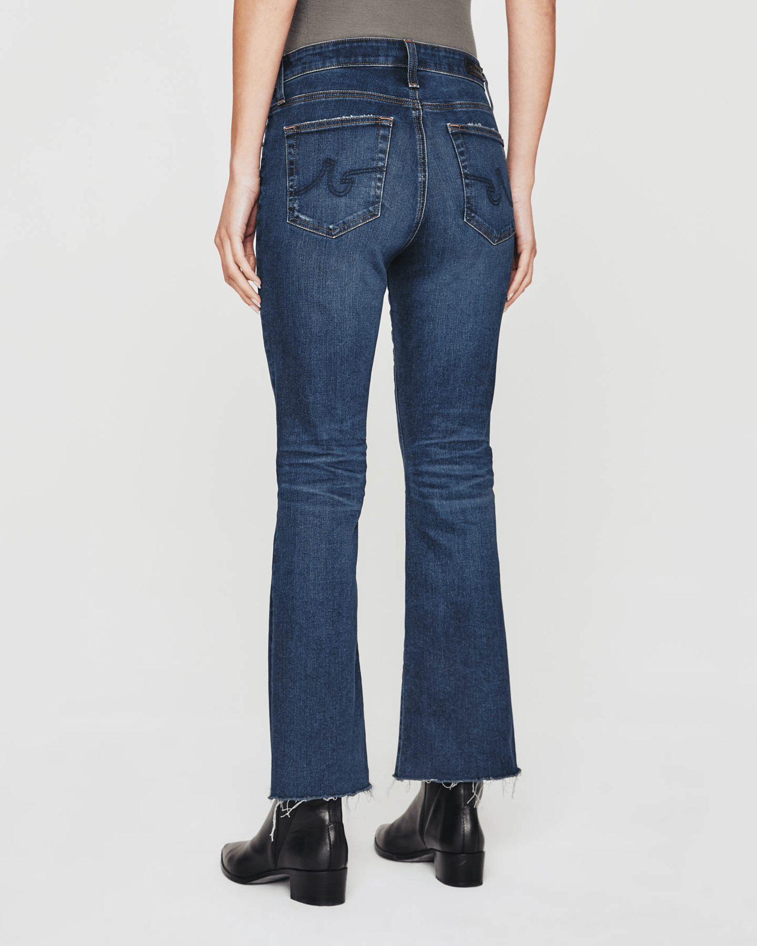 Farrah Boot Crop in 9Ys Control
