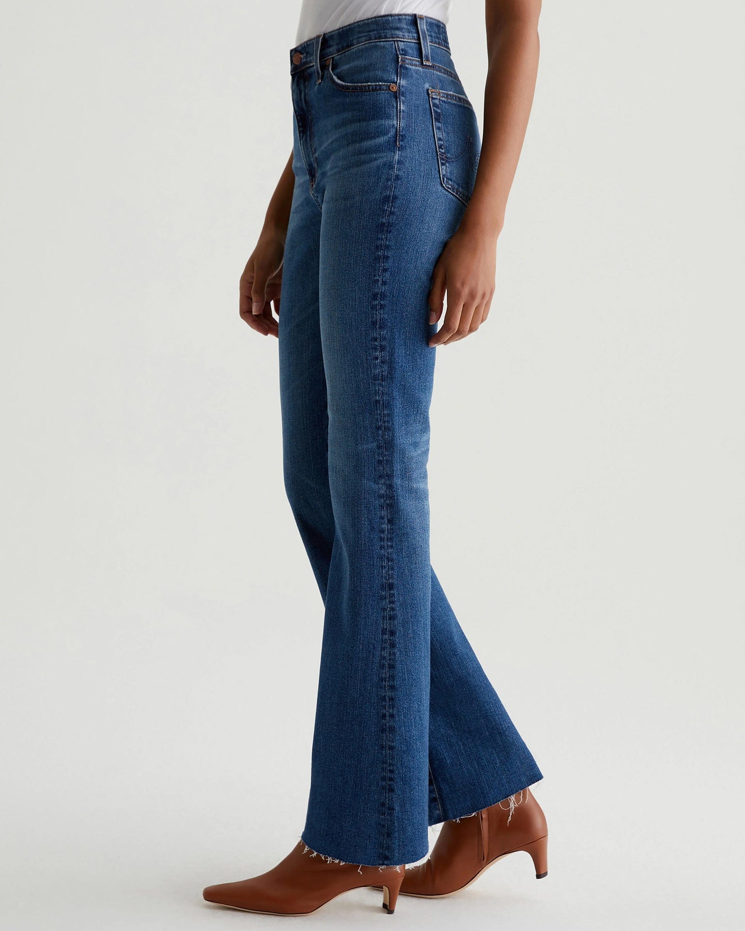 Madi Bootcut in 15Ys Prague
