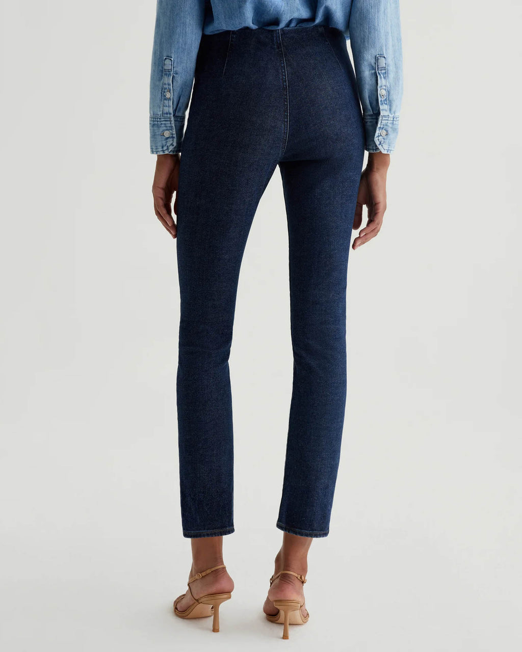 Mari Crop Pull On in Hyacinth