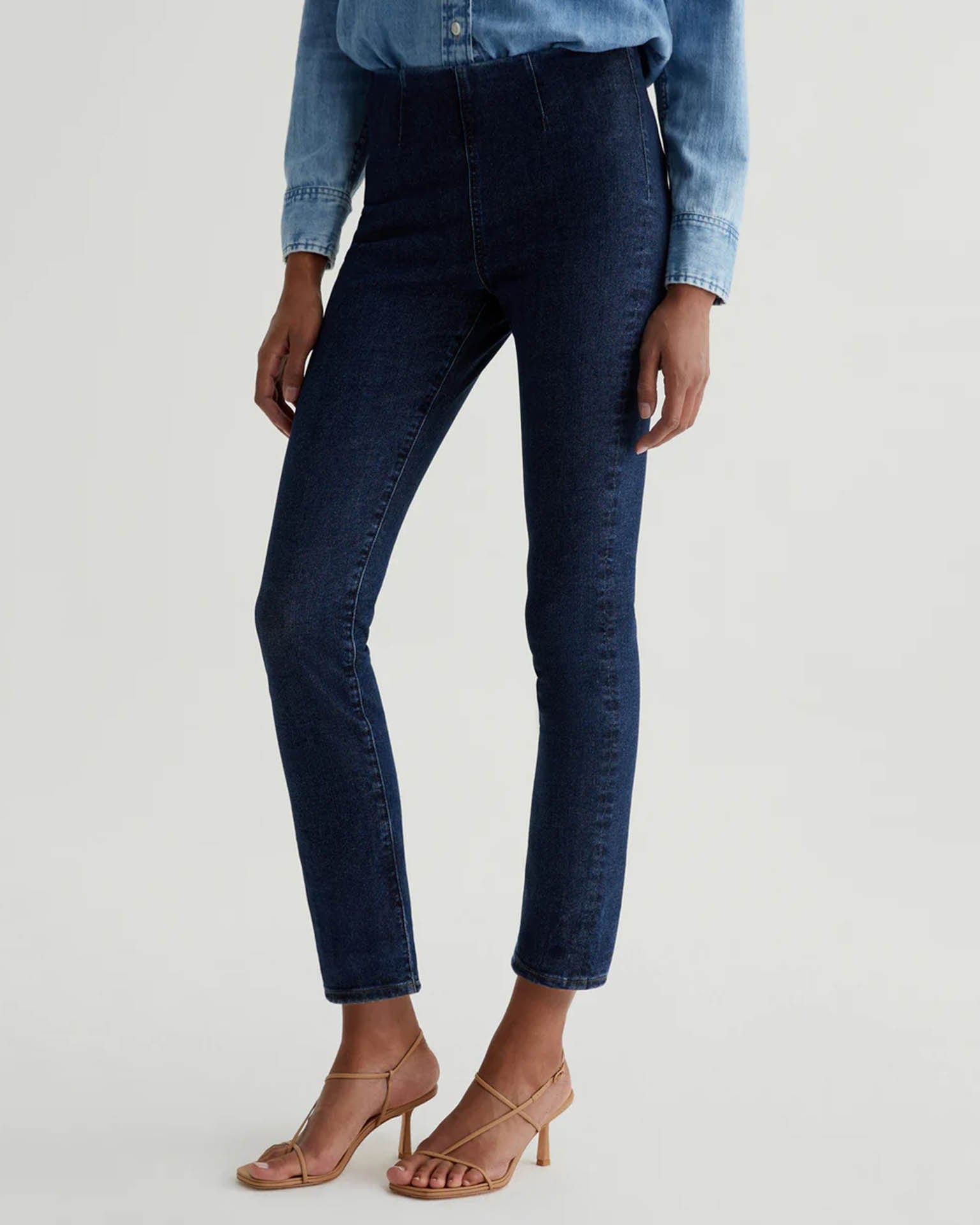 Mari Crop Pull On in Hyacinth