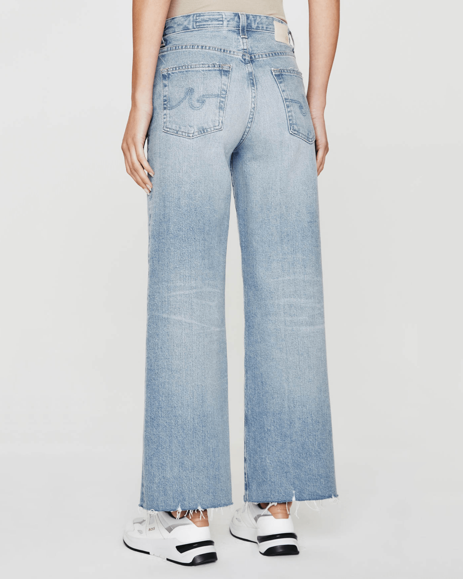 Saige Wide Leg Crop in Chateau