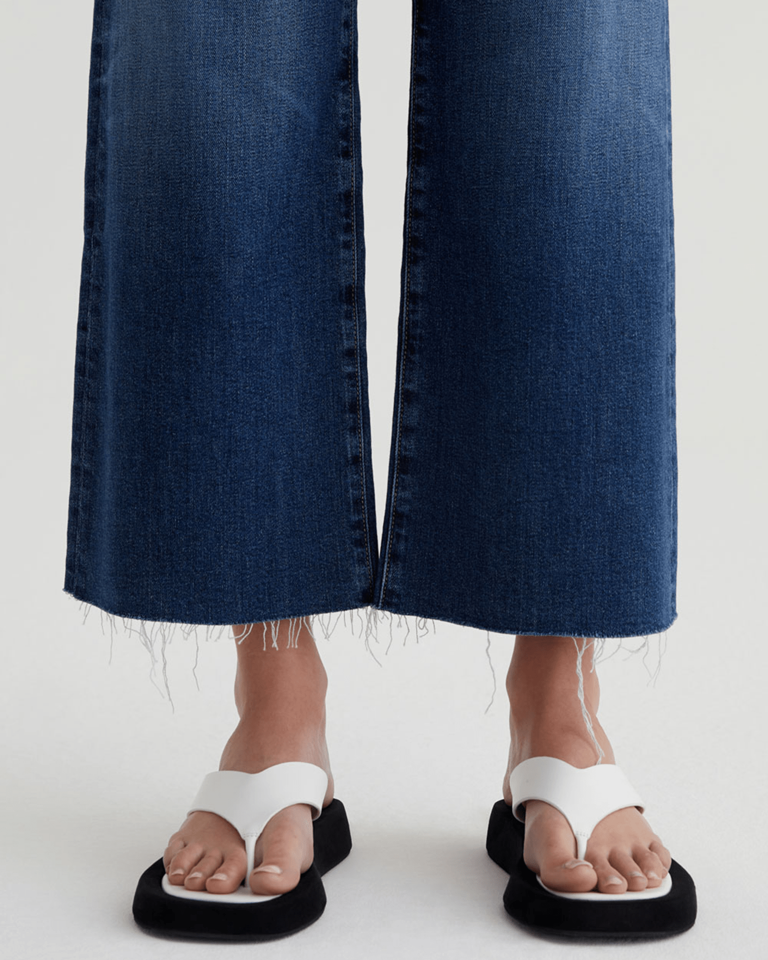 Saige Wide Leg Crop in Plume