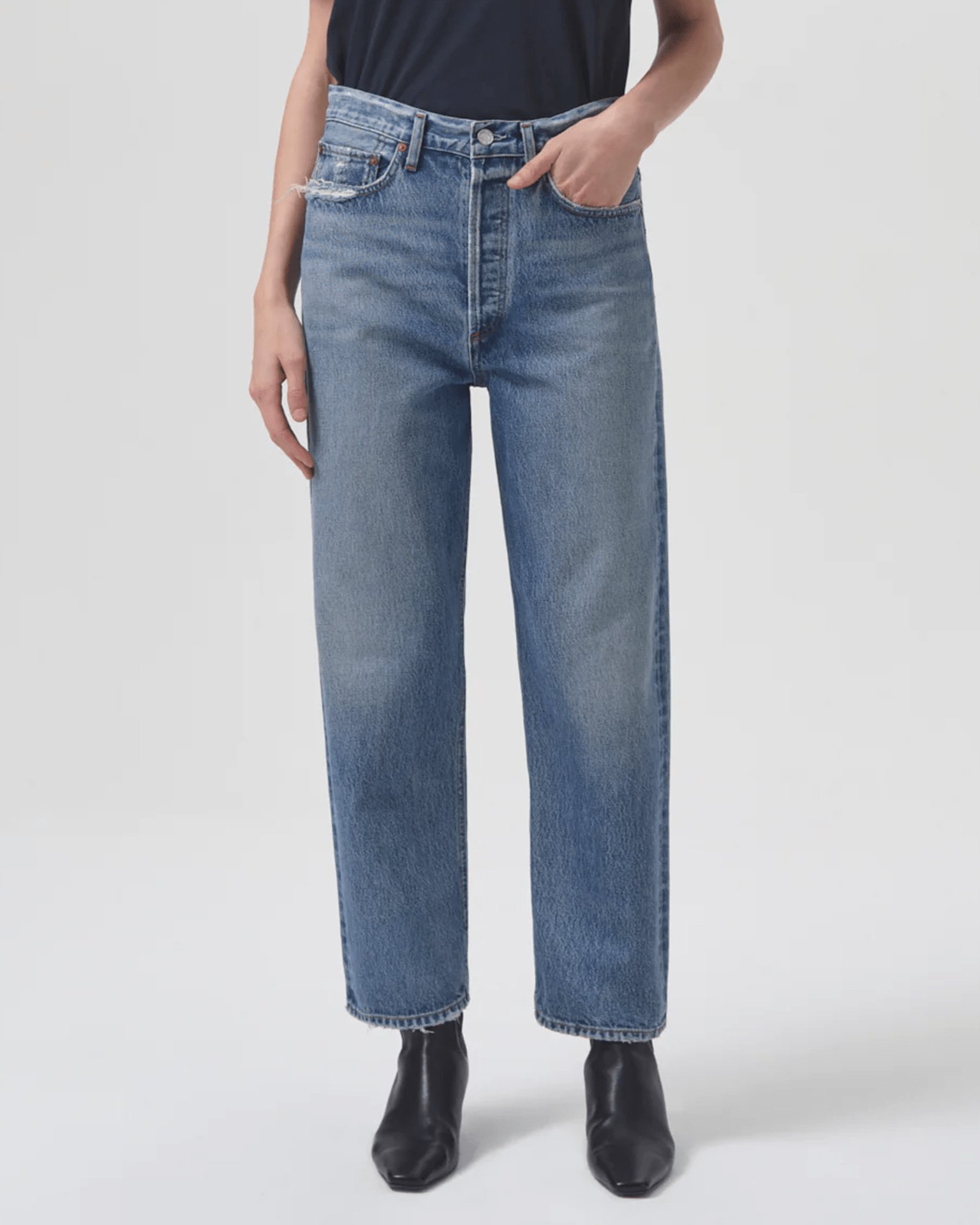90s Crop Mid Rise Loose Straight in Hooked