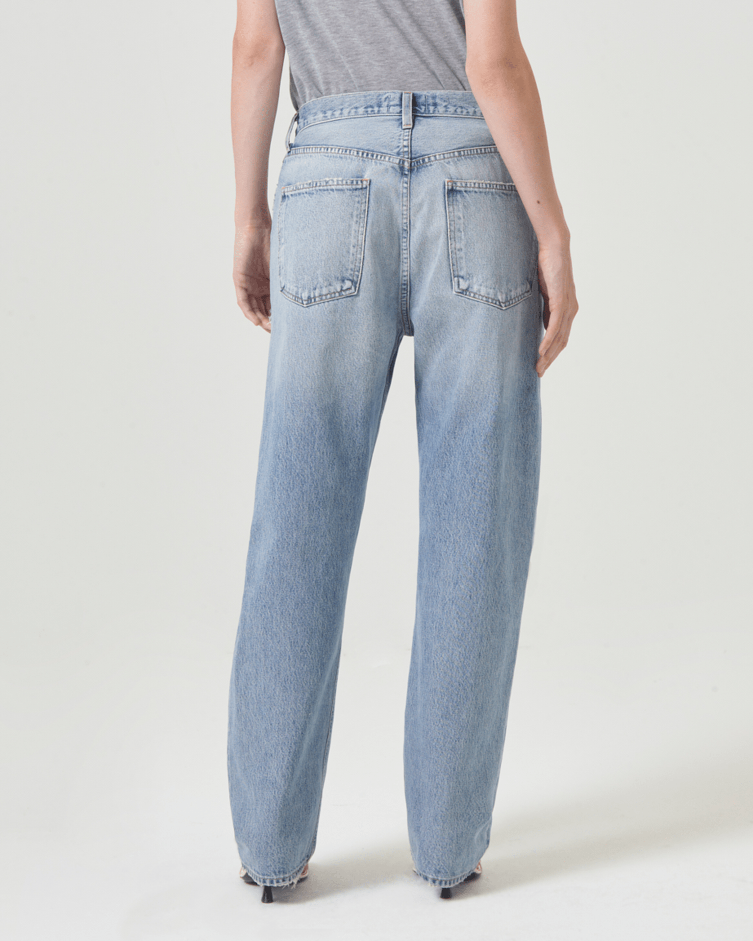 90s Jean in Threadbare