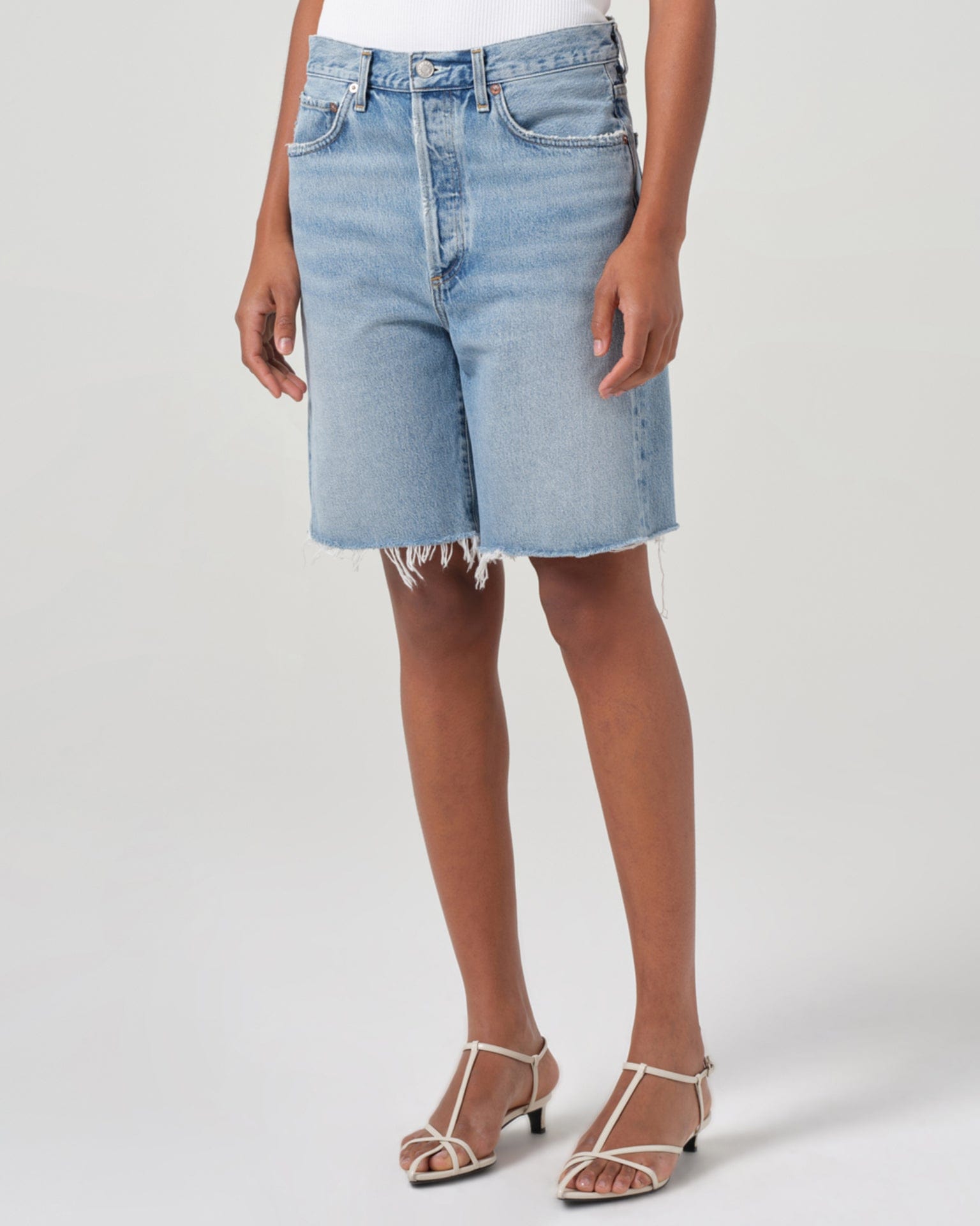 90s Short in Force