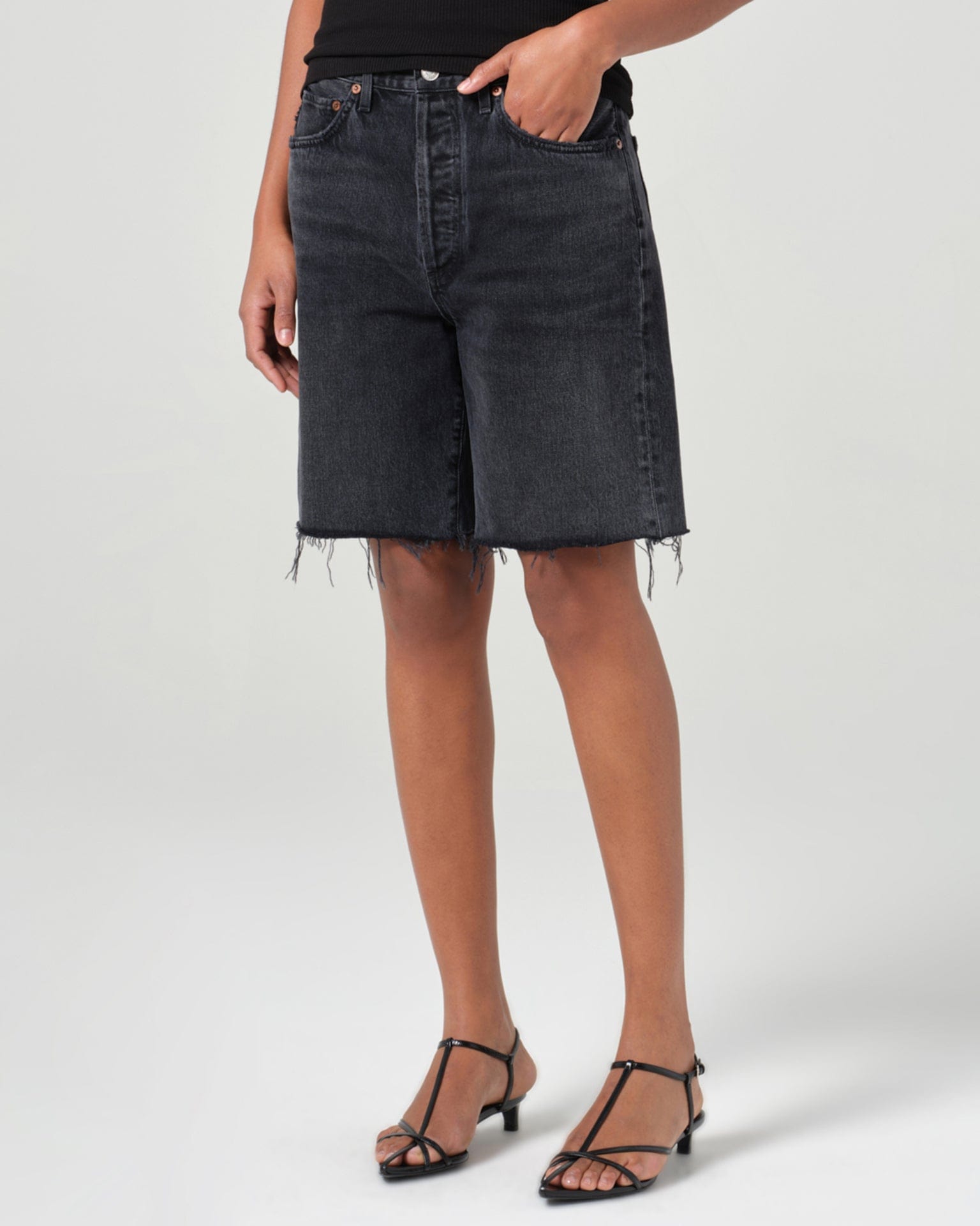 90s Short in Hitch