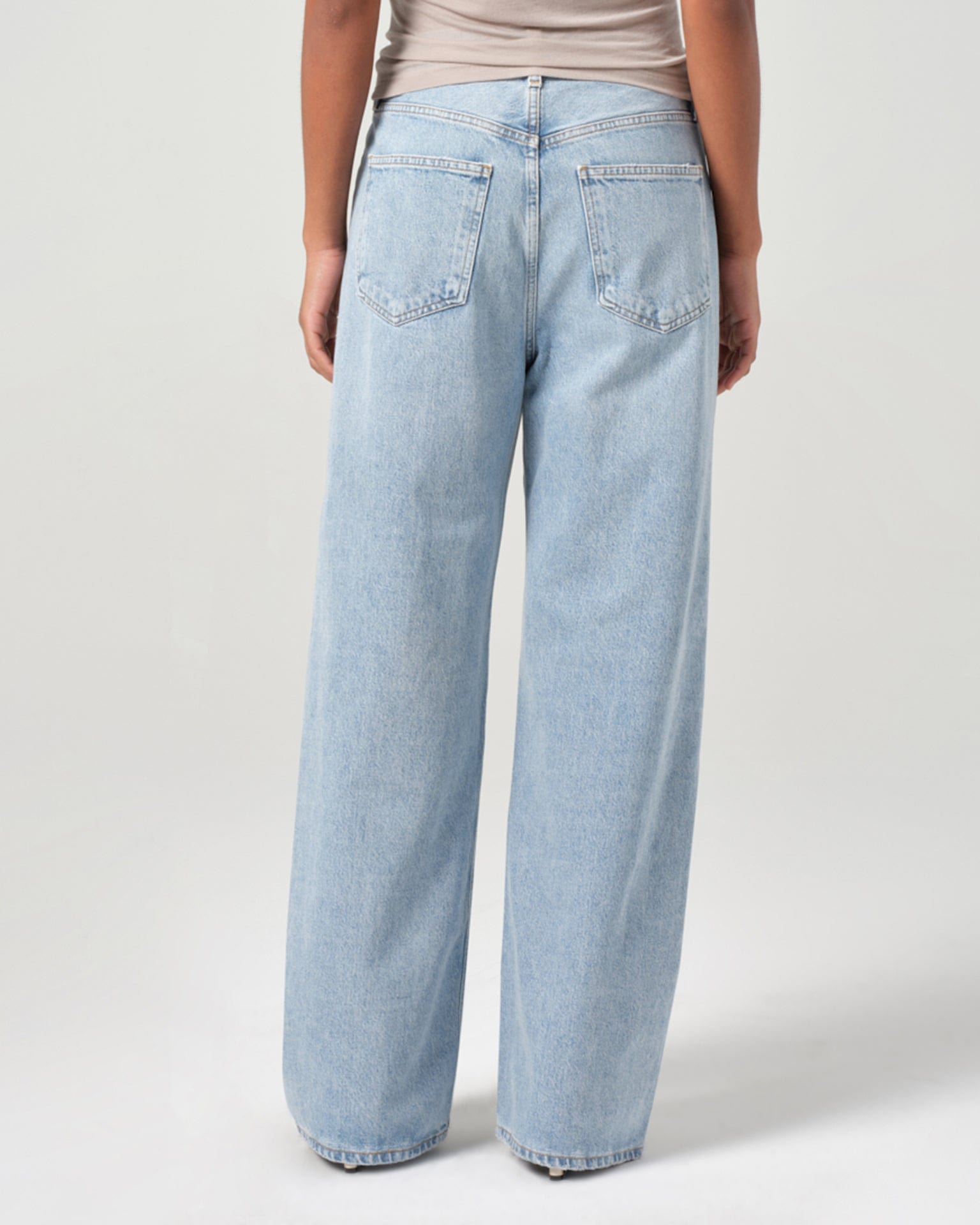 Low Curve Jean in Force