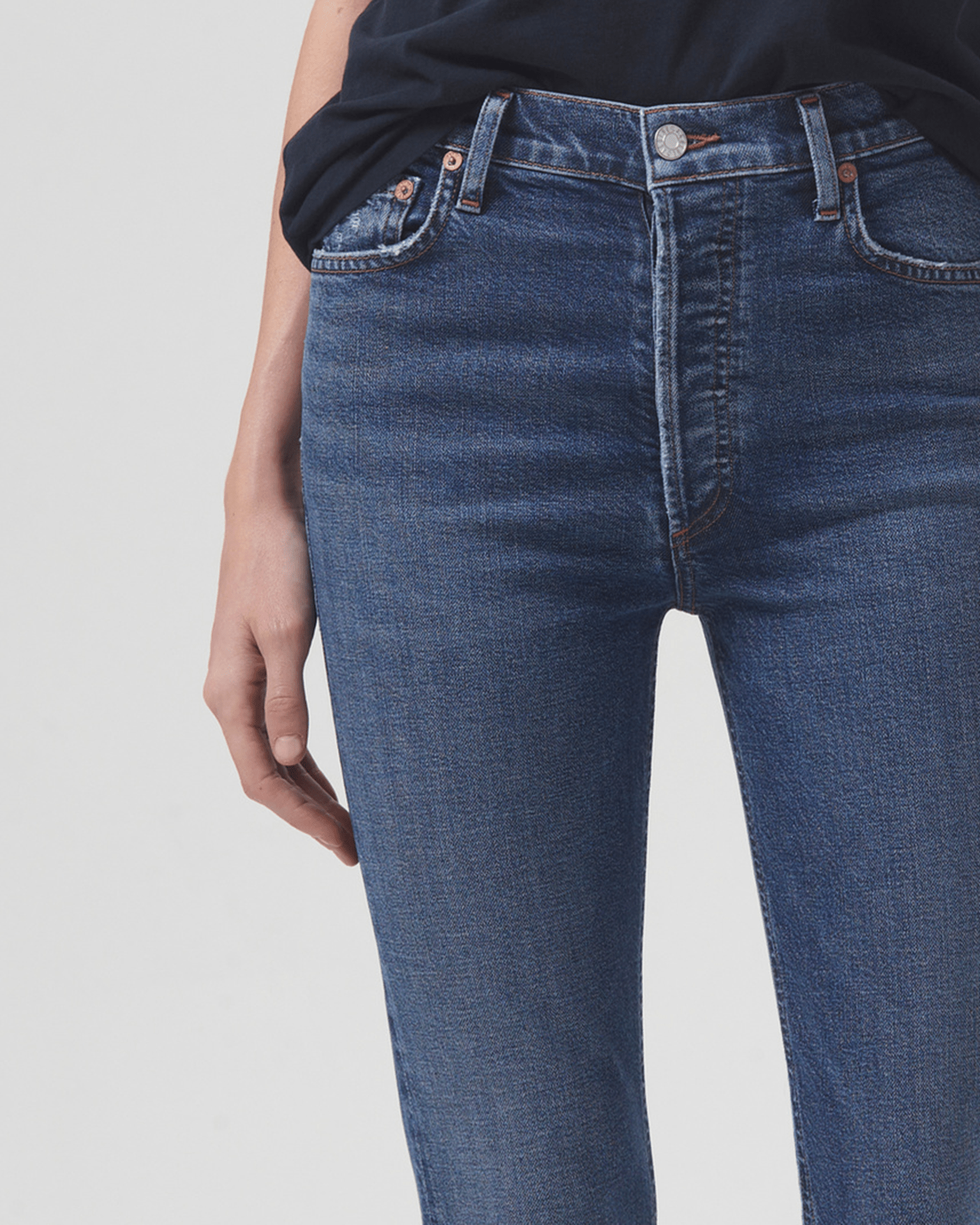 Nico Hi Rise Slim Fit in Limit