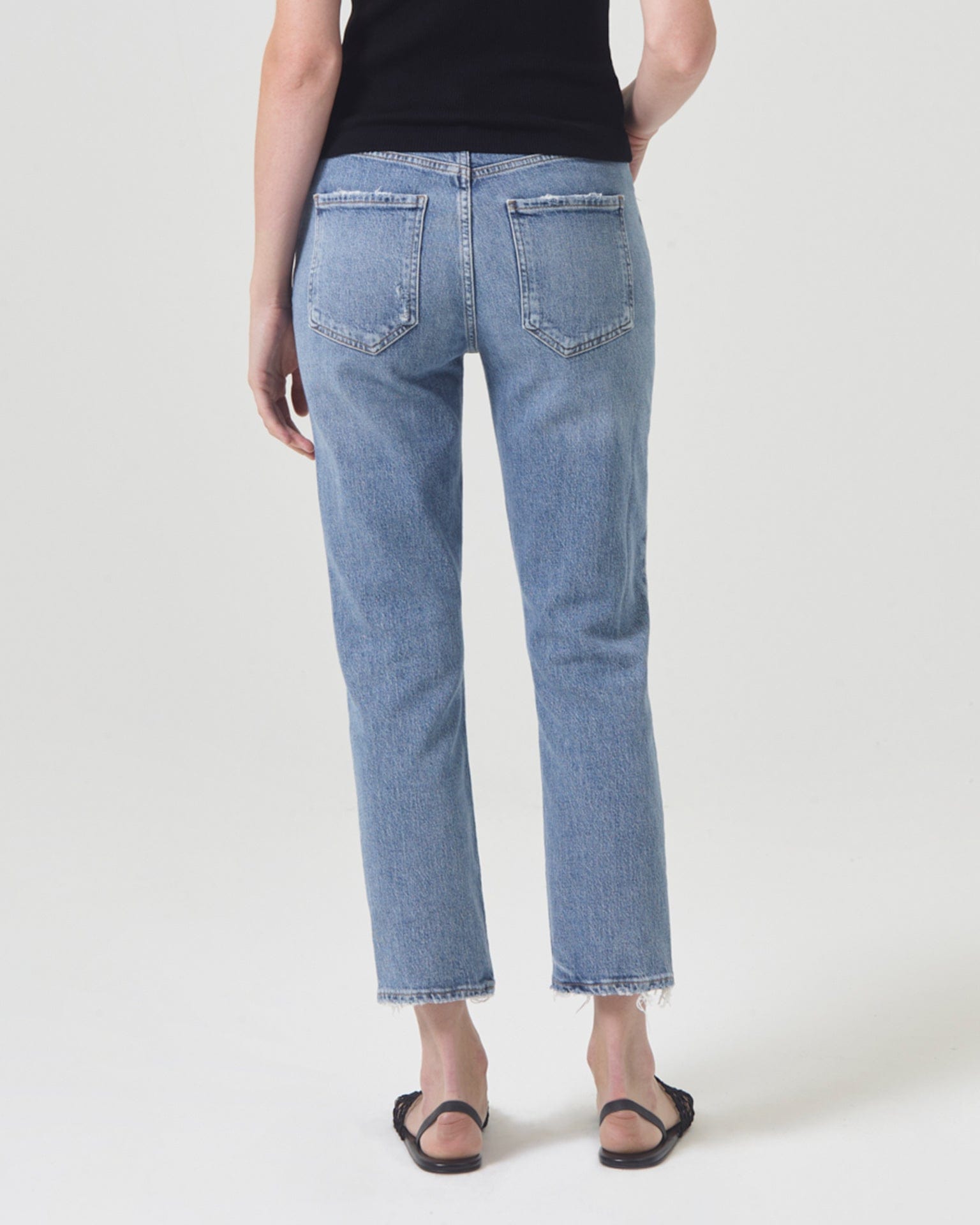 Riley Crop in Quiver