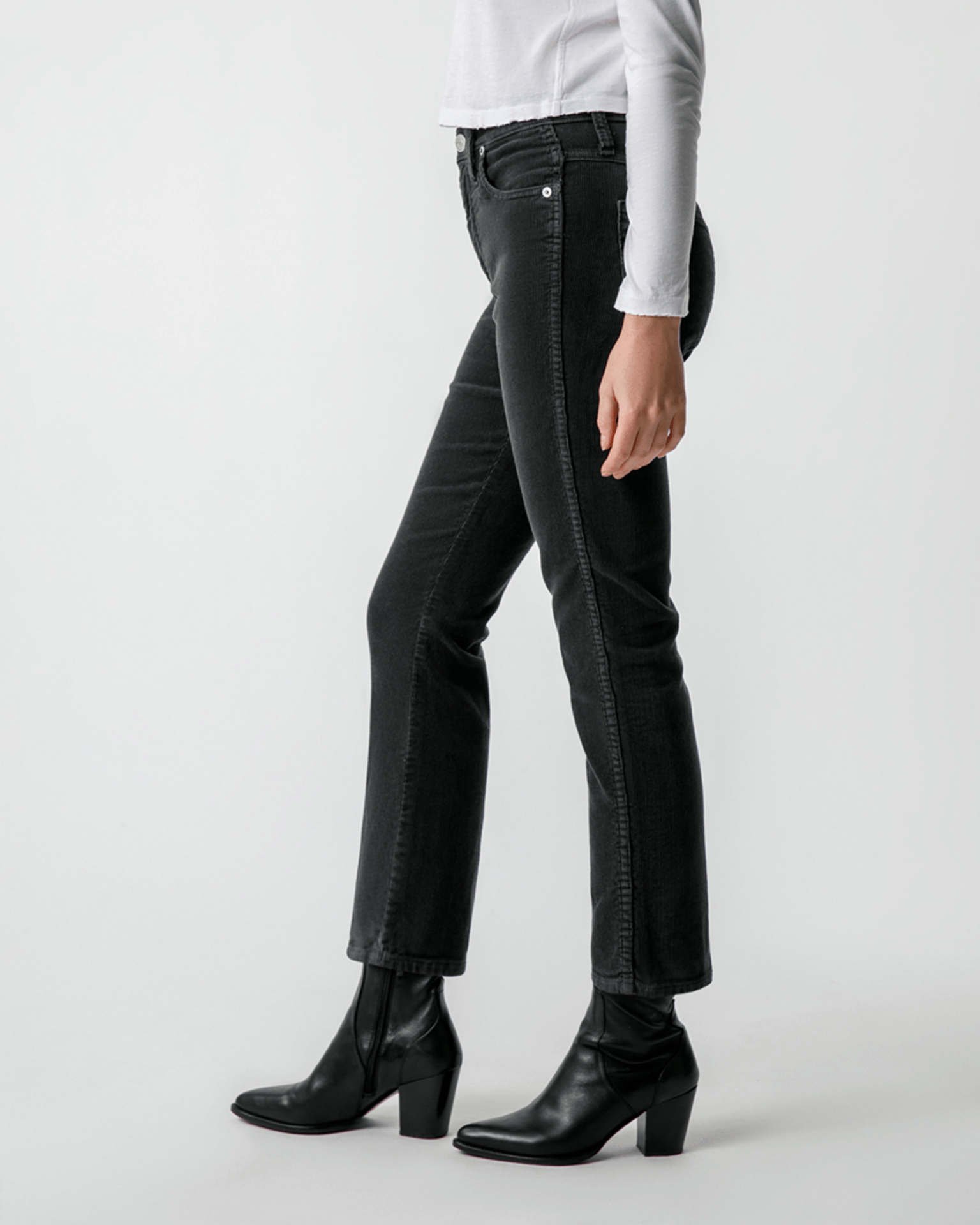 Corduroy Chloe Crop in Vintage Black
