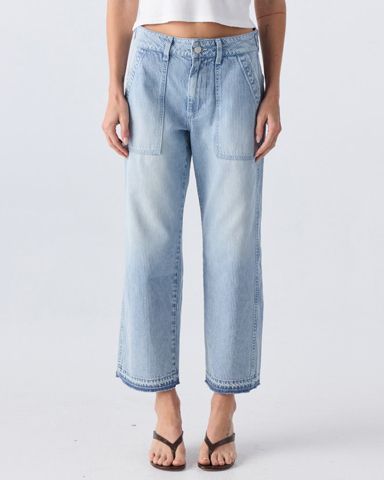 Easy Army Slouch Crop in Enjoy