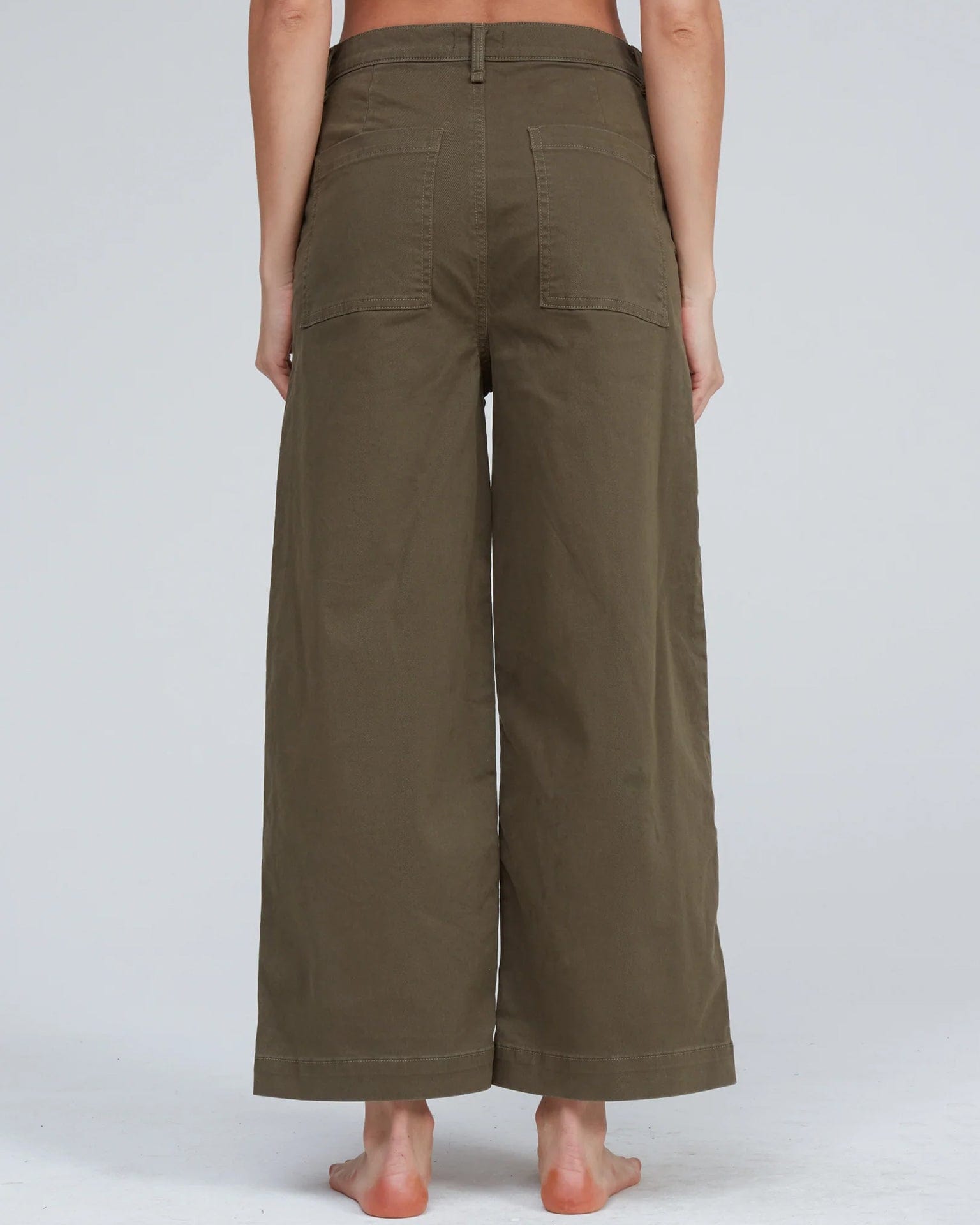 Virginia Pant in Safari Green