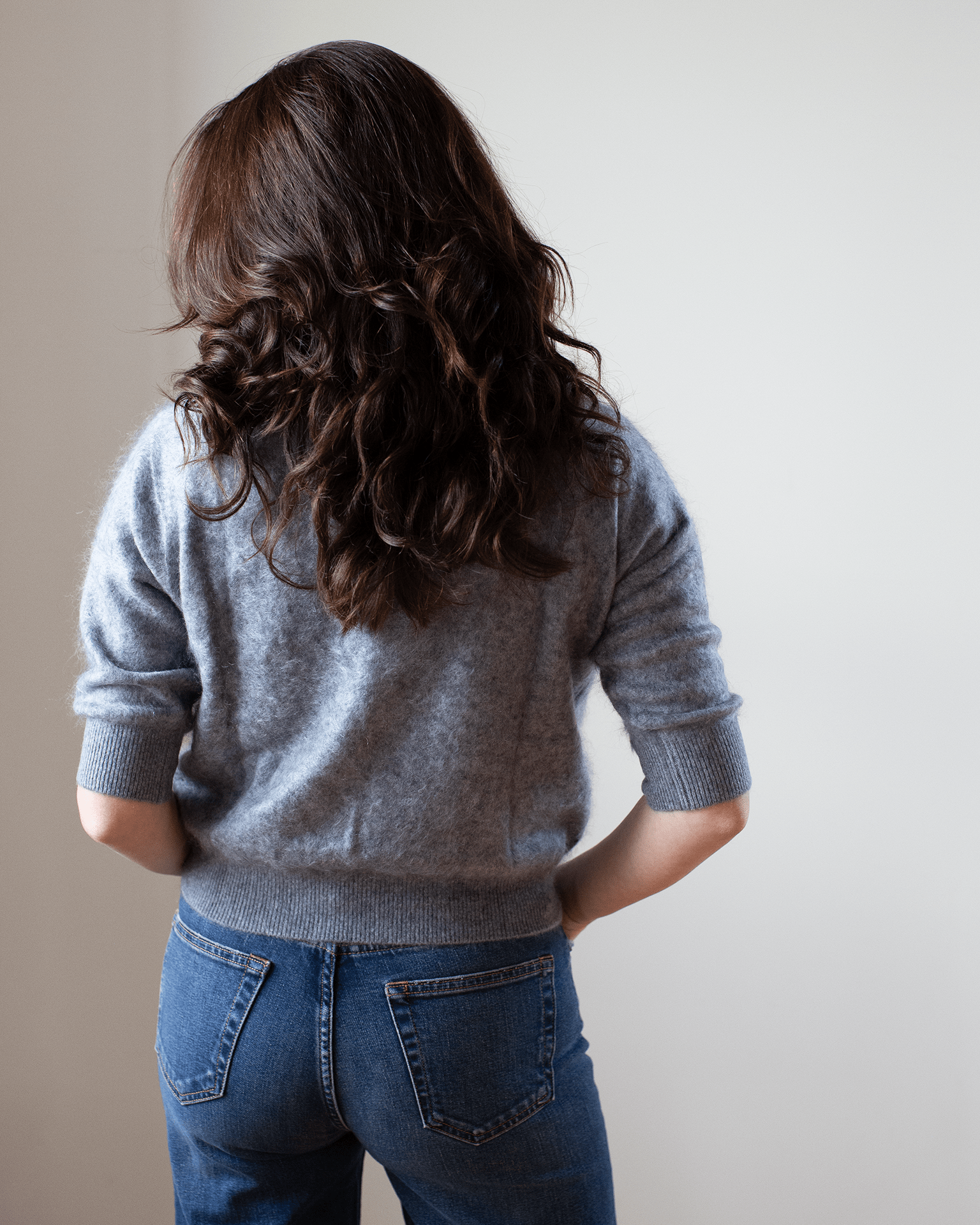 Brushed Elbow Sleeve Boxy Crew in Feather