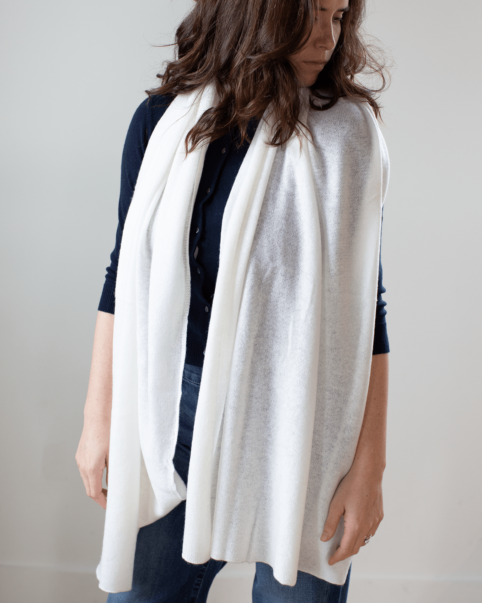 Featherweight Wrap in Chalk