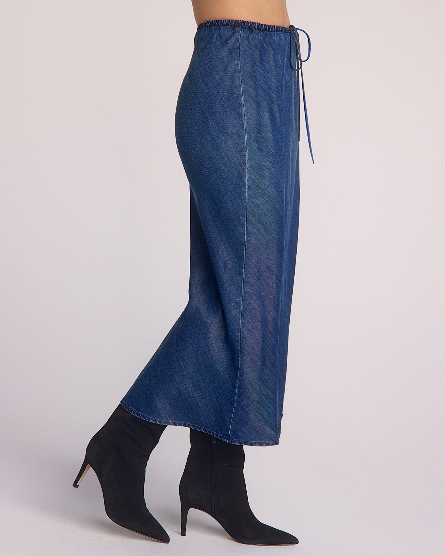 Bias Skirt w/ Tie in Moonlit Wash