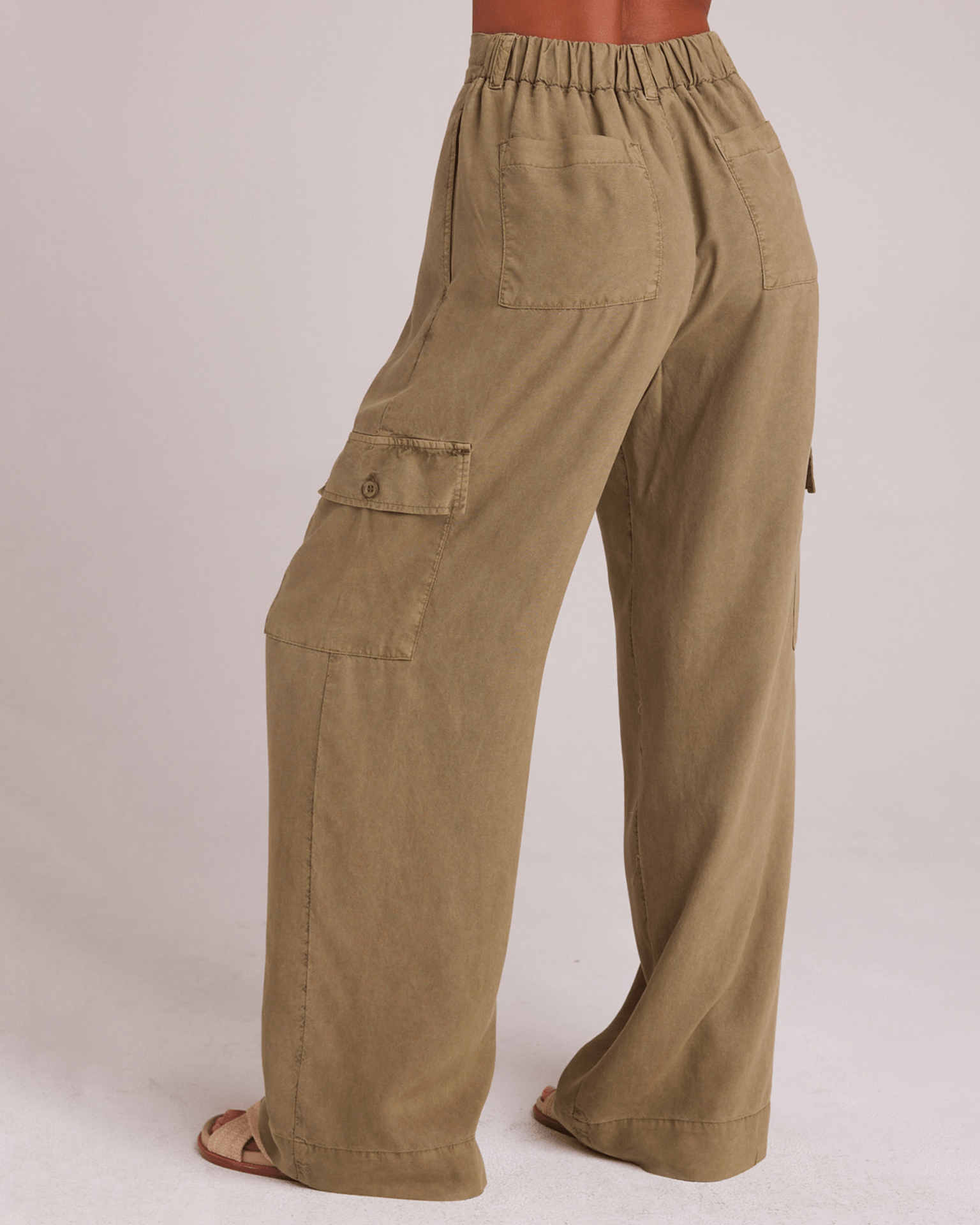 Cargo Wide Leg Pant in French Olive