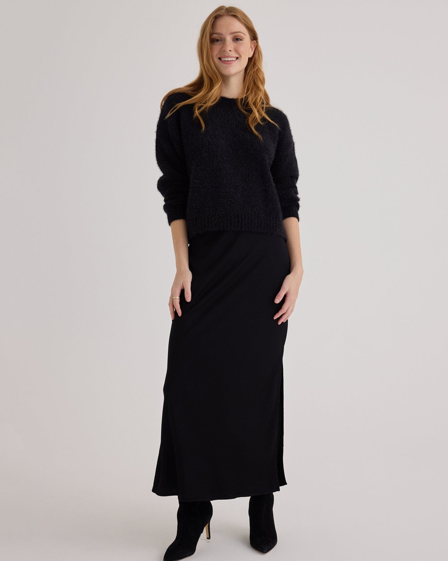 Drop Shoulder Sweater in Black