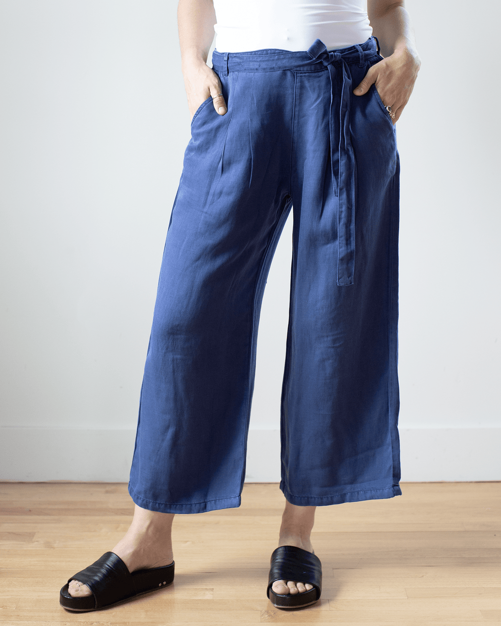 Emma Wide Leg Crop w/ Sash in Night Navy