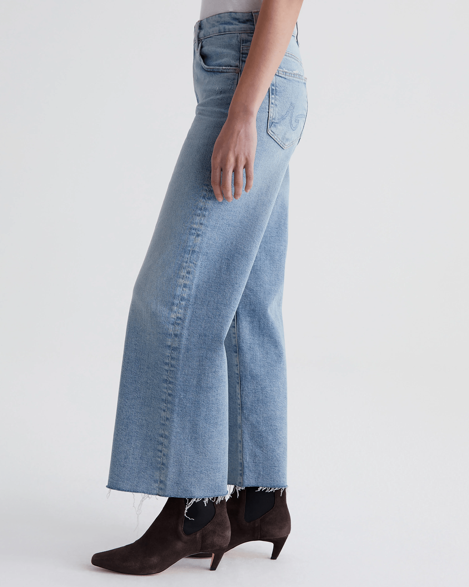 Saige Wide Leg Crop in Eclipsed