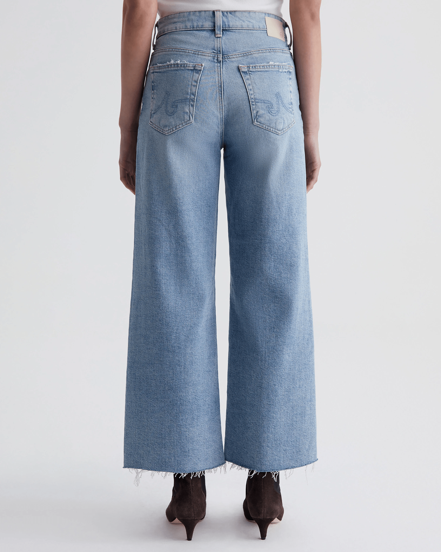 Saige Wide Leg Crop in Eclipsed