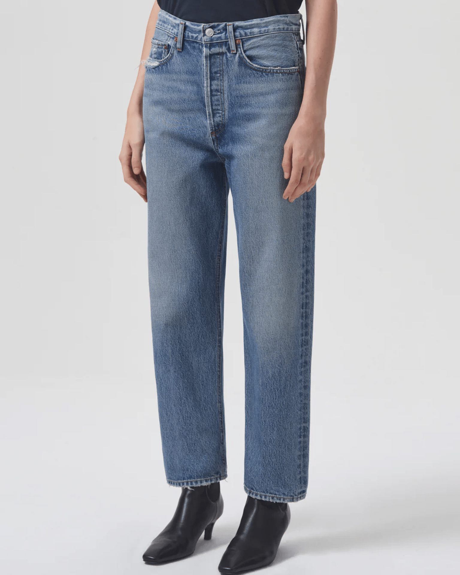 90s Crop Mid Rise Loose Straight in Hooked