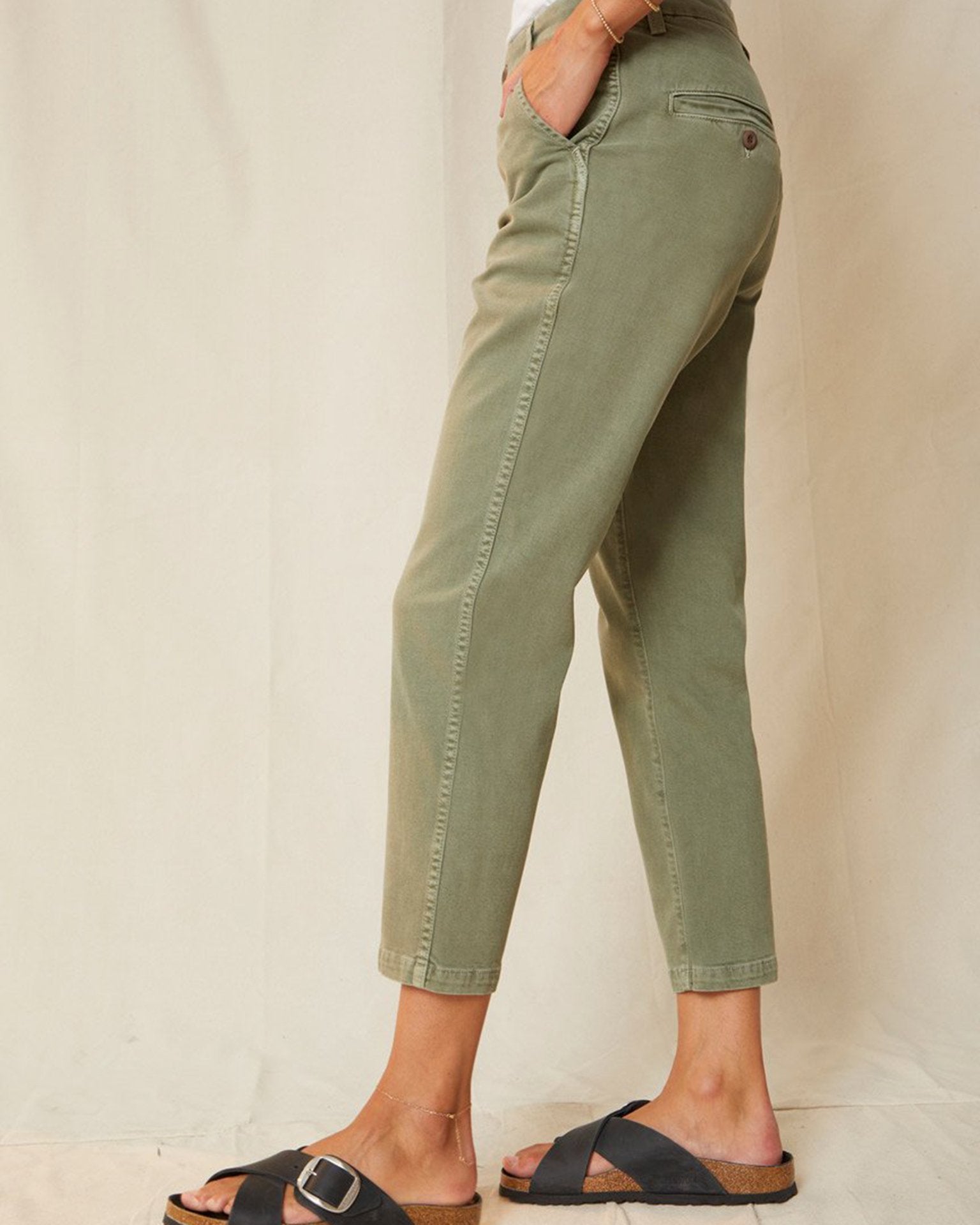 Easy Trouser Relaxed Crop Straight in Surplus