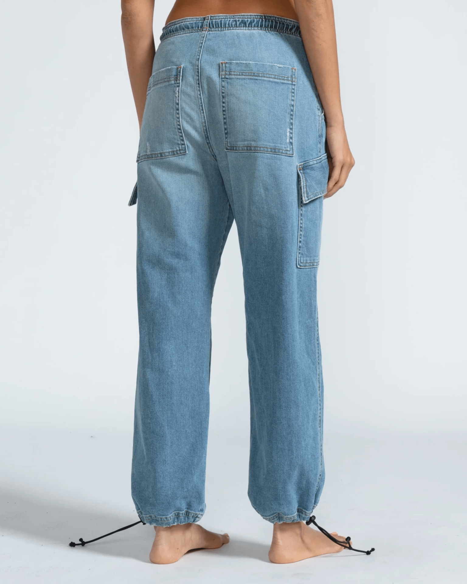 Parachute Pant in Water Street