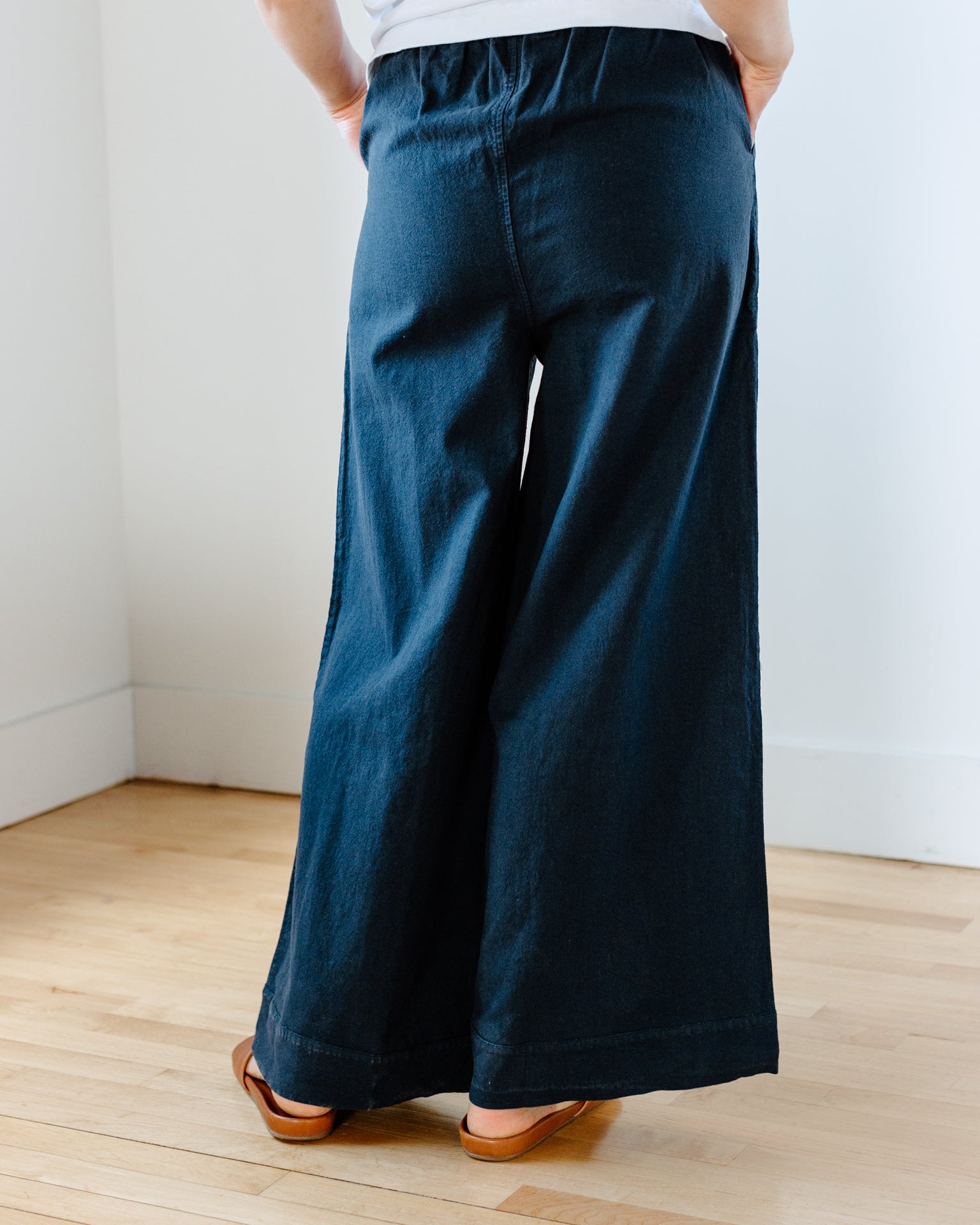 Riya-May Trouser in Navy