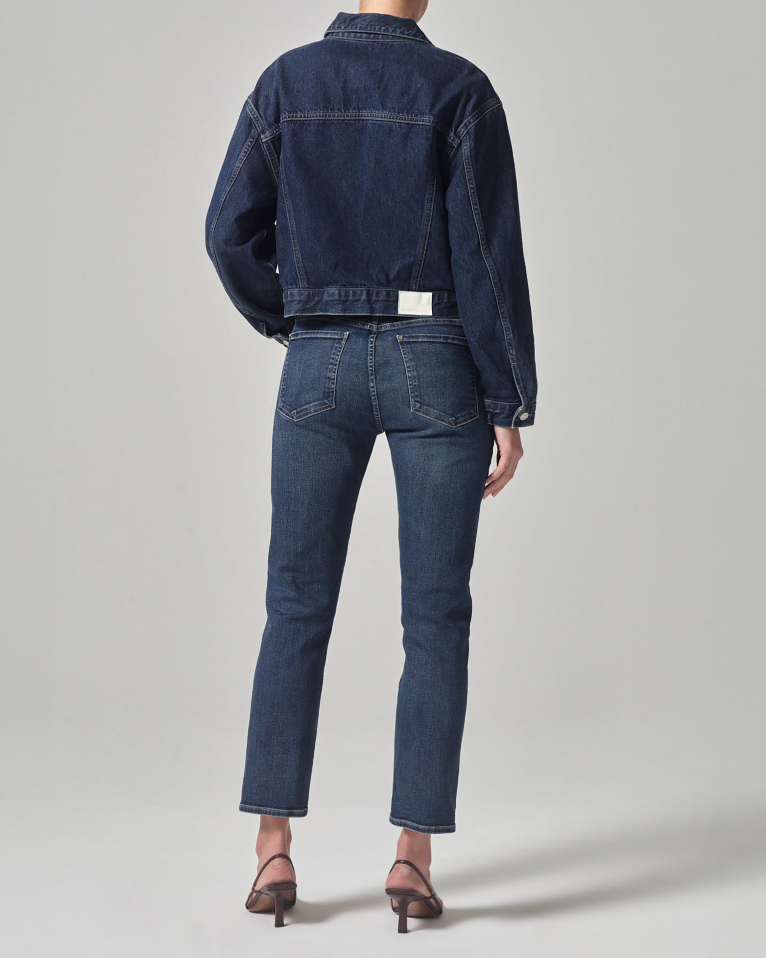 Emerson Mid Rise Relaxed 27 inch in Blue Ridge