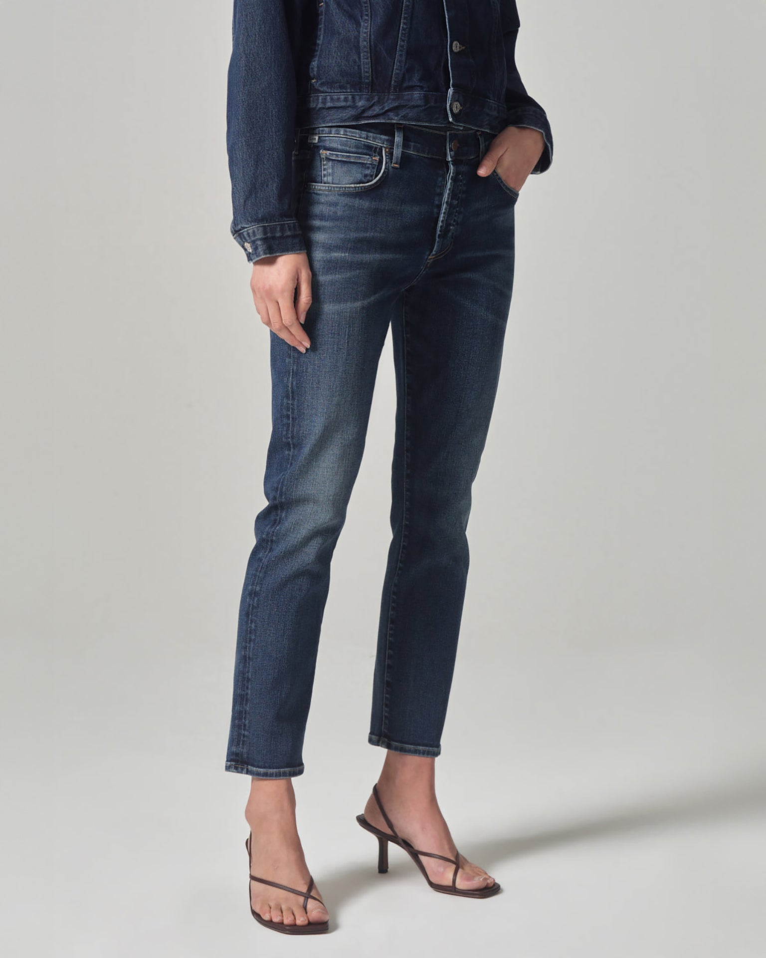 Emerson Mid Rise Relaxed 27 inch in Blue Ridge