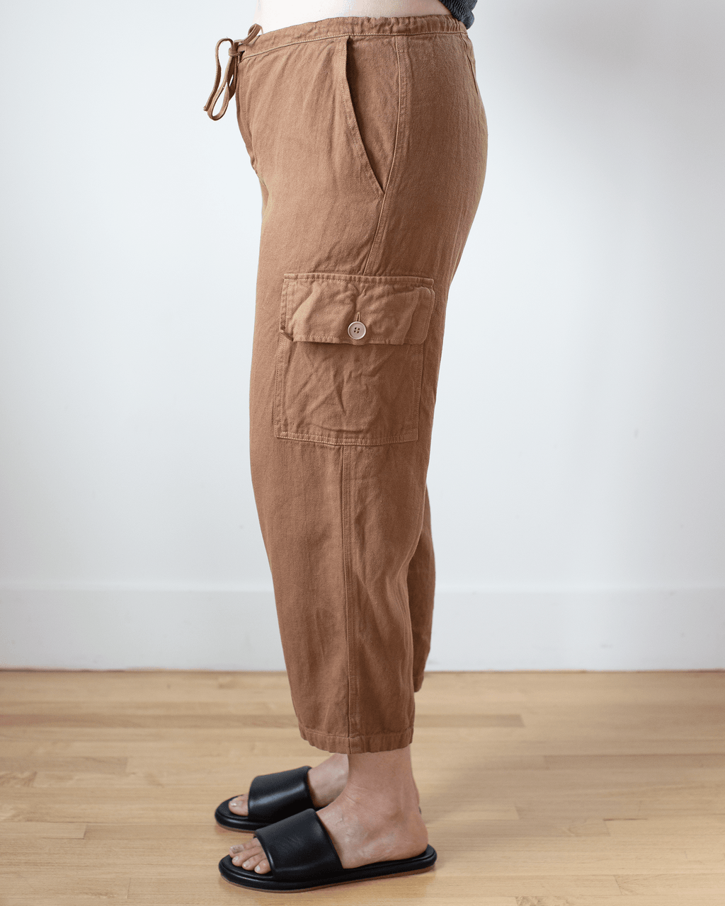 Cropped Cargo Pant - Hemp Blend Twill in Bronze
