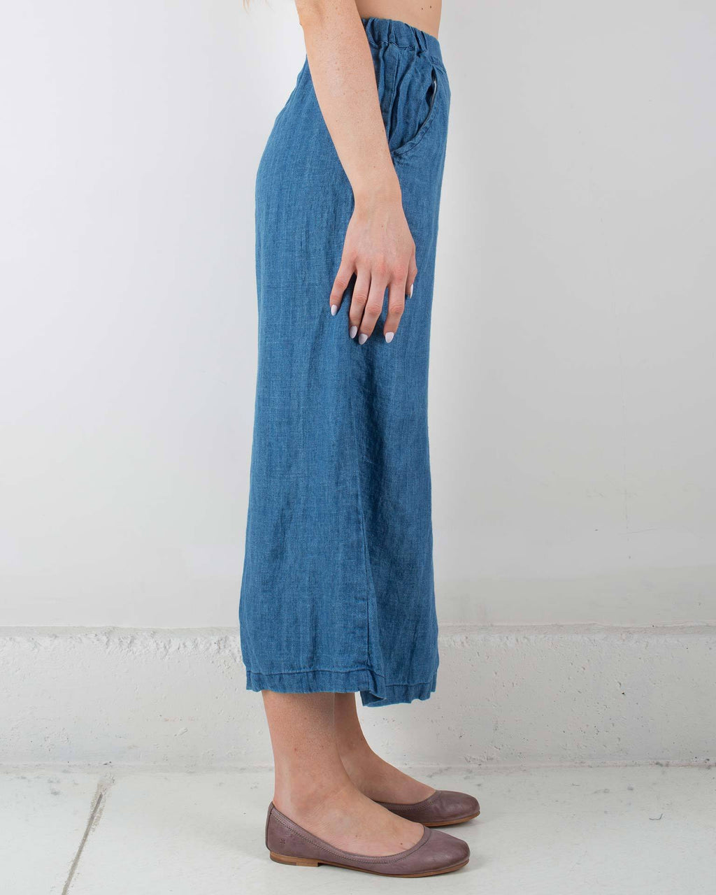 Cropped Wendy Pant in Bleach Indigo