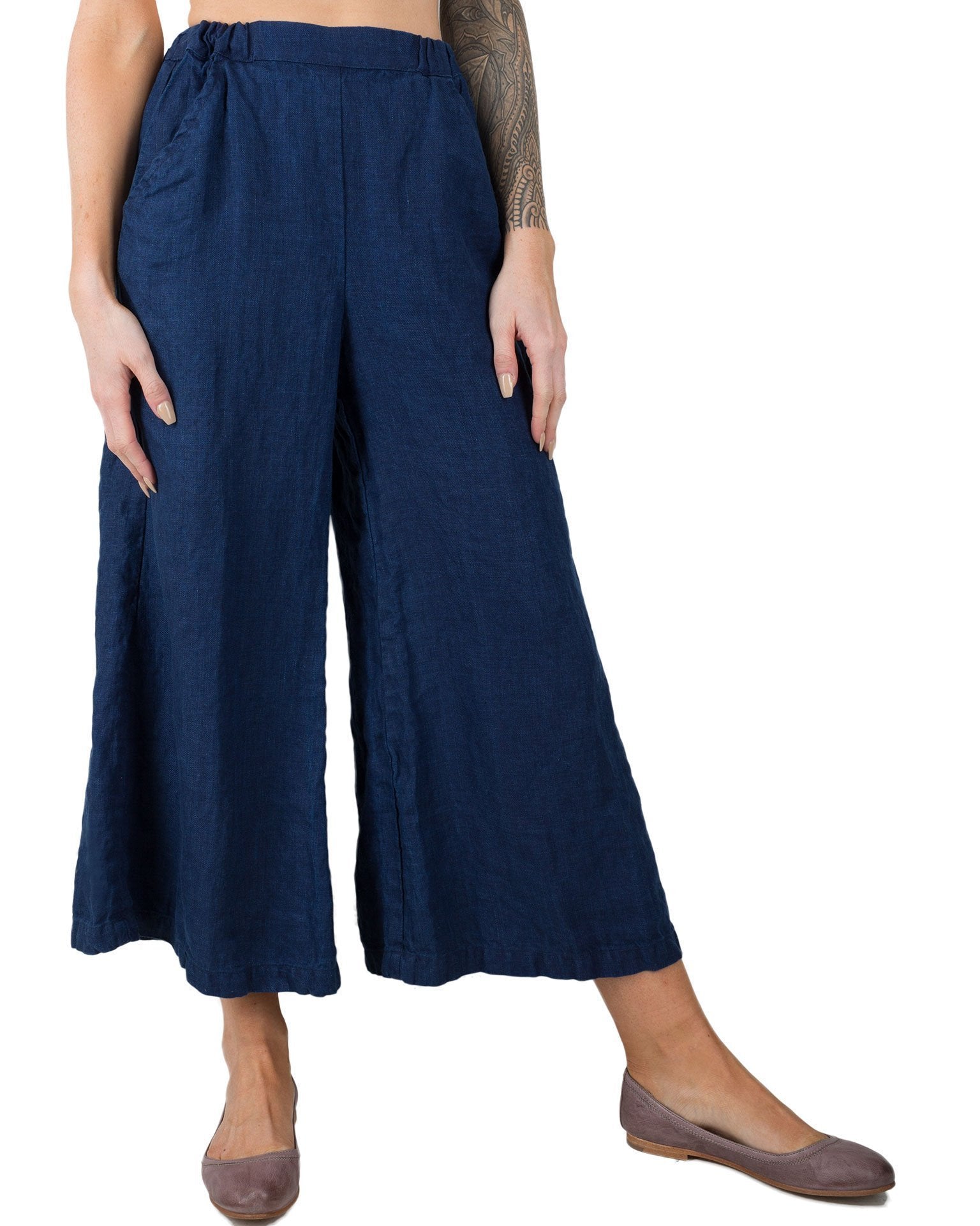 Cropped Wendy Pant in Indigo