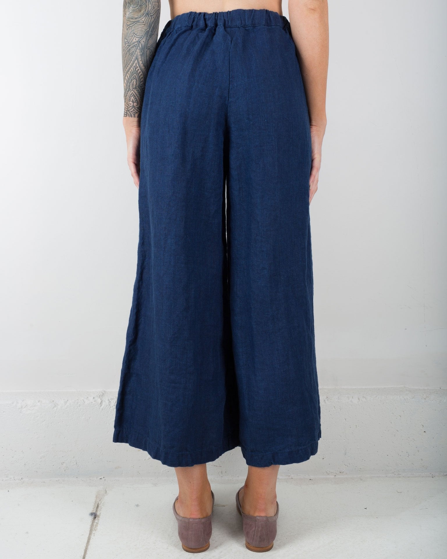 Cropped Wendy Pant in Indigo