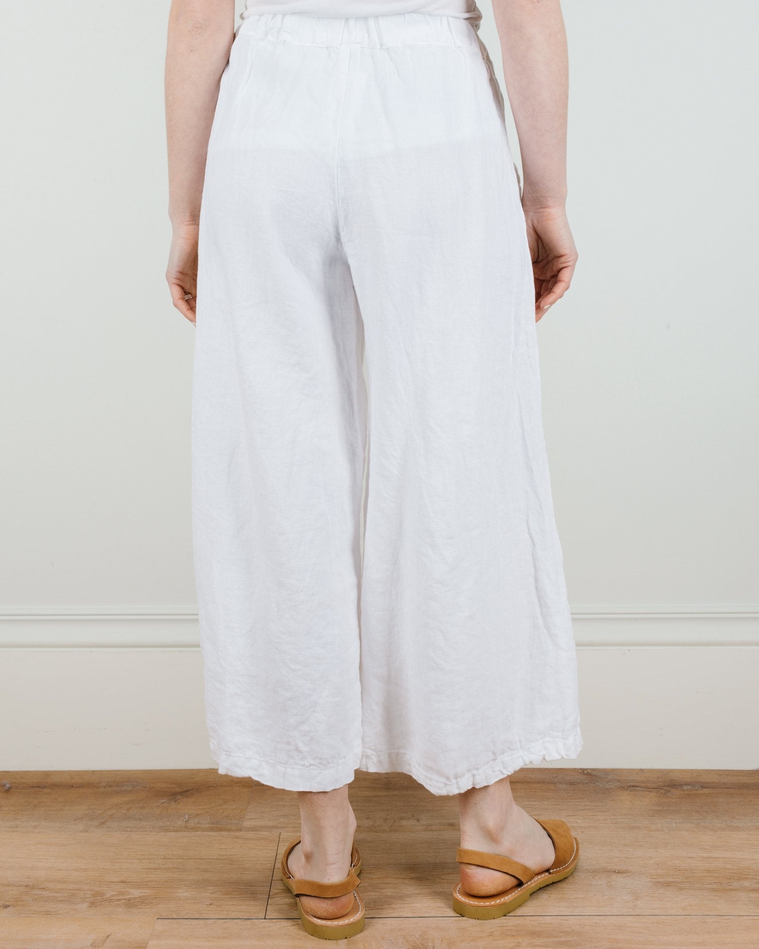 Cropped Wendy Pant in White Heavy Weight Linen