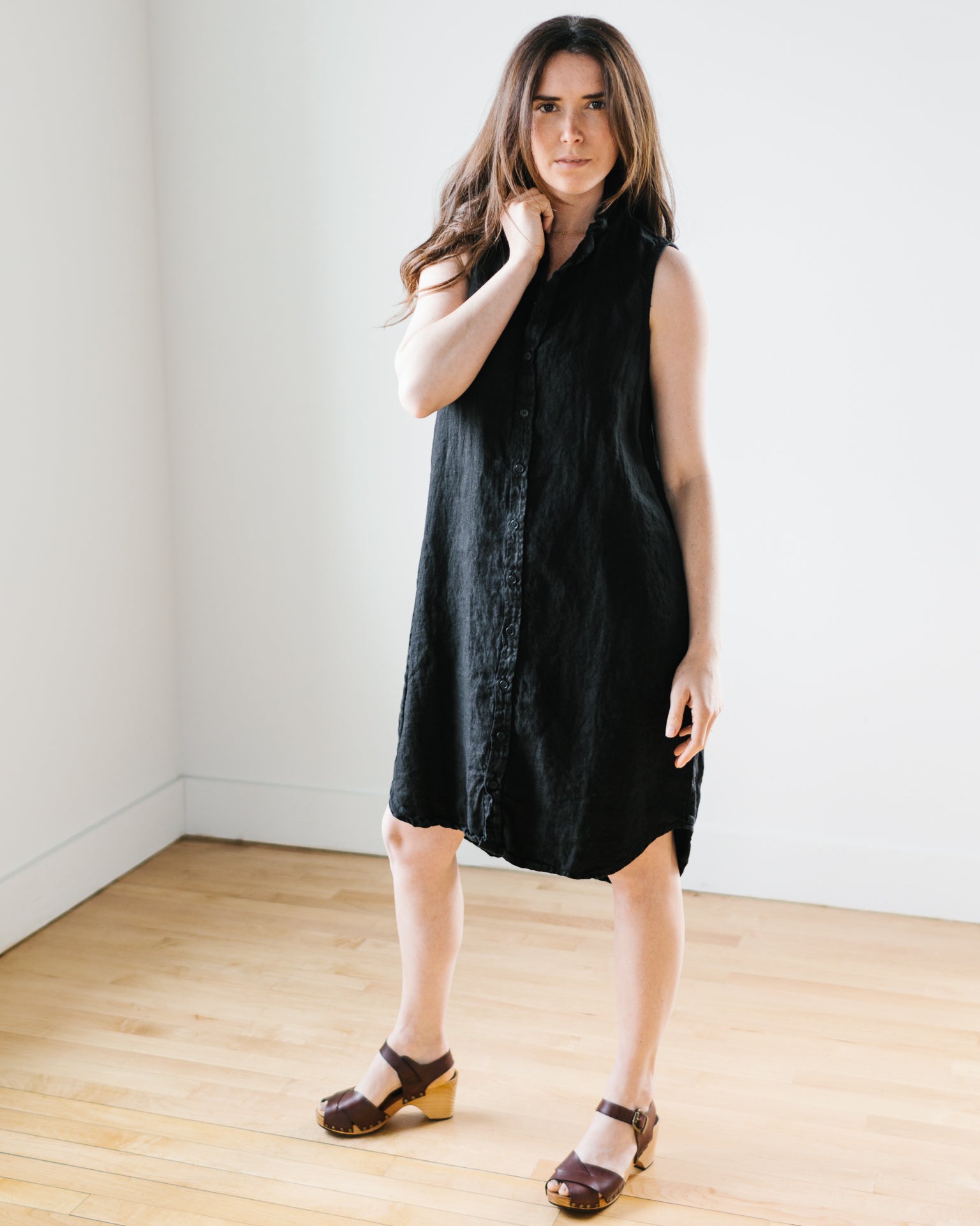 Mara Slvlss Shirtdress in Black HW Linen Twill