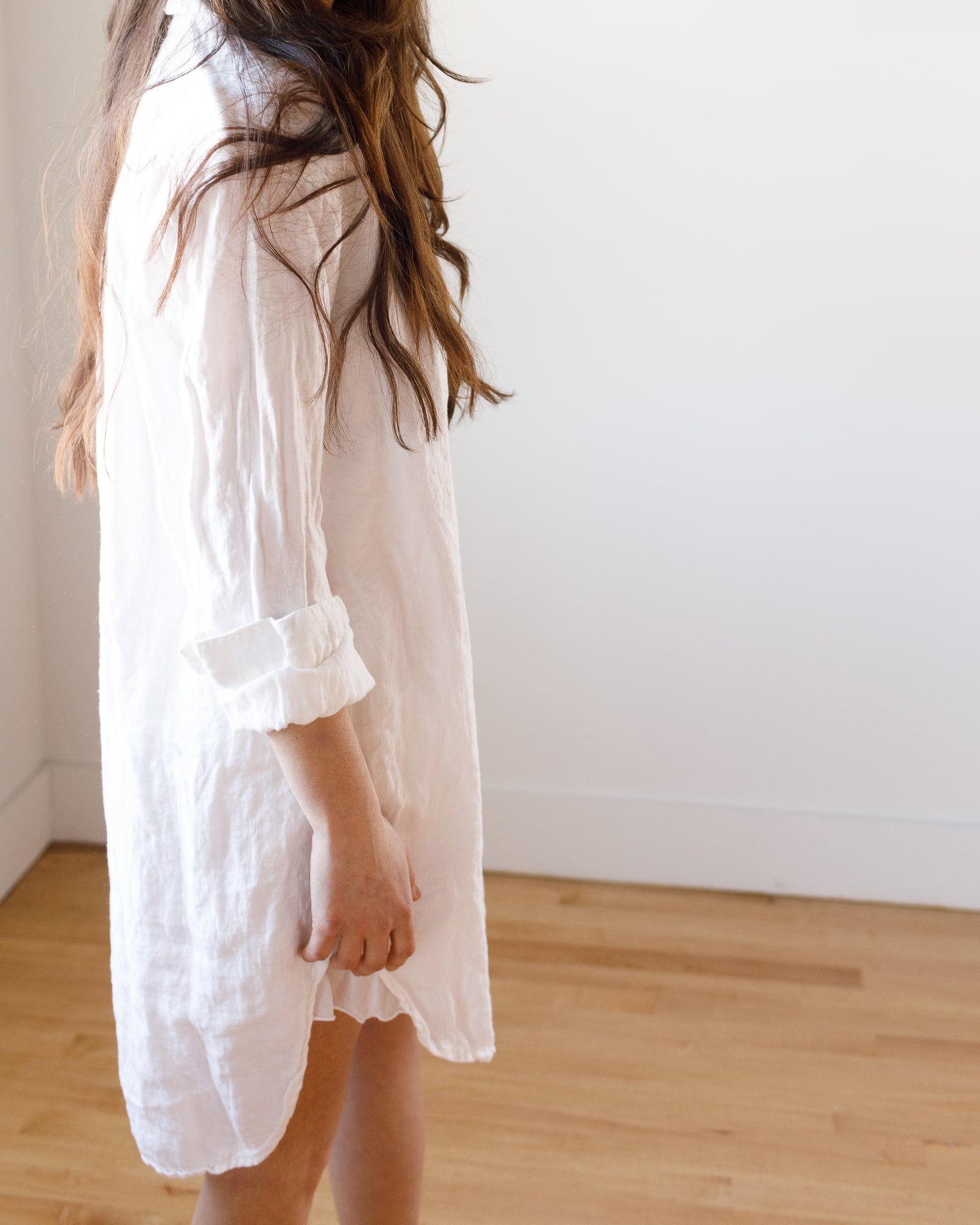 Mari Shirtdress in White Linen Twill