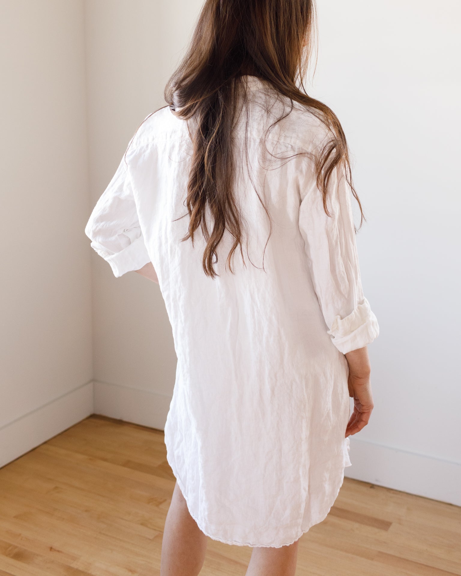 Mari Shirtdress in White Linen Twill
