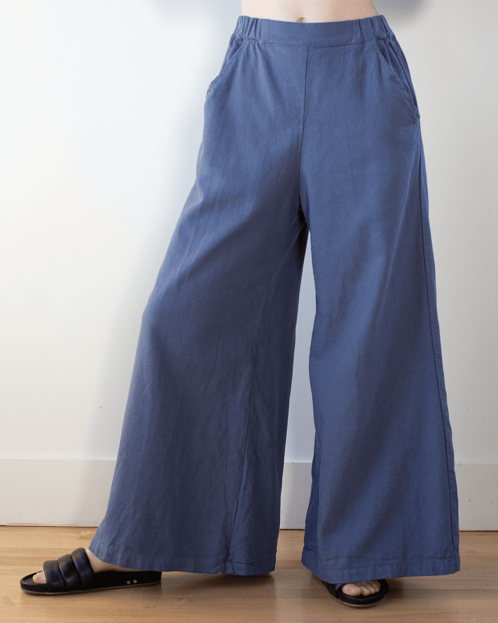 Wendy Pant - Cotton Twill in Midnight