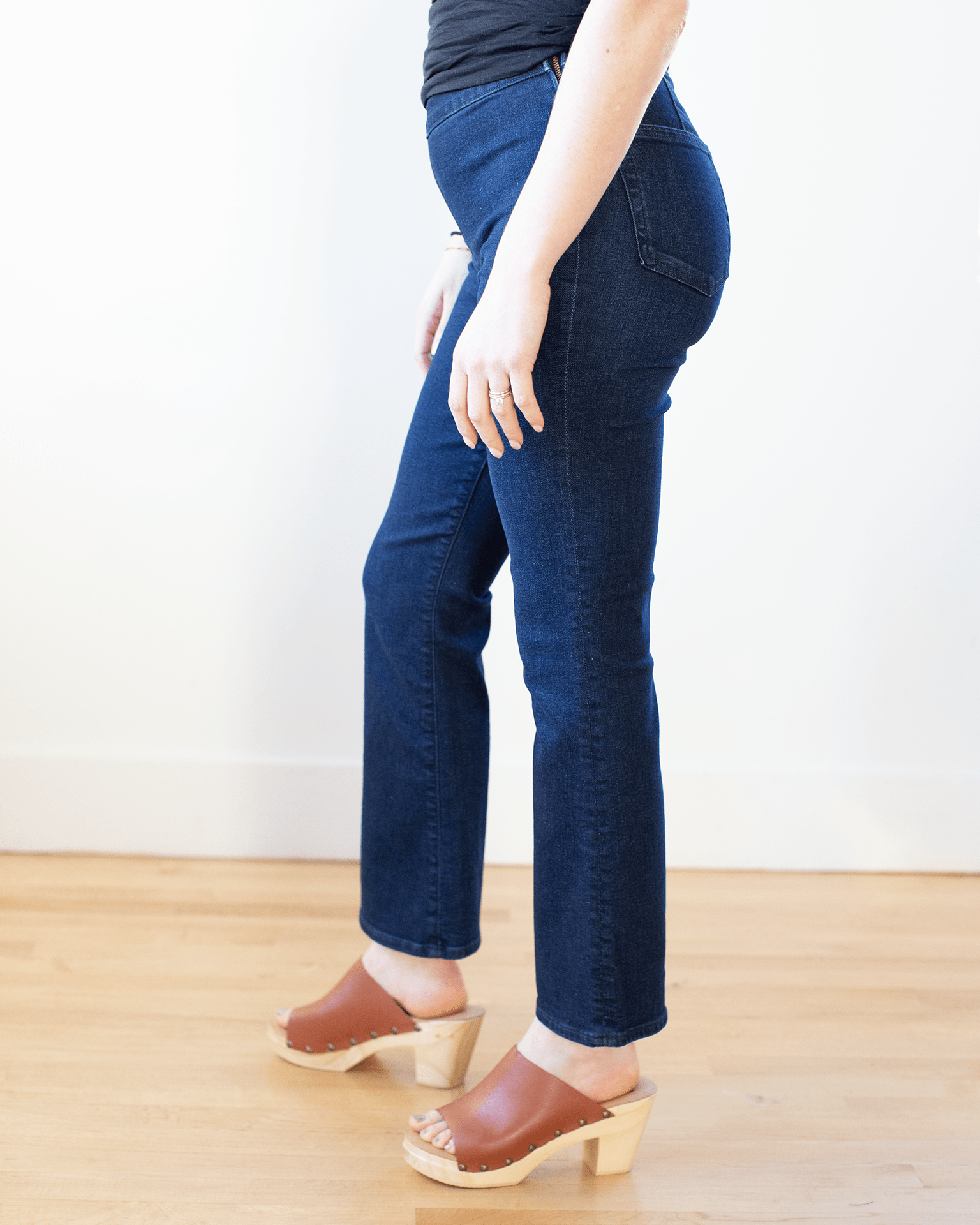 Lark Ankle Pull-On in Quietude