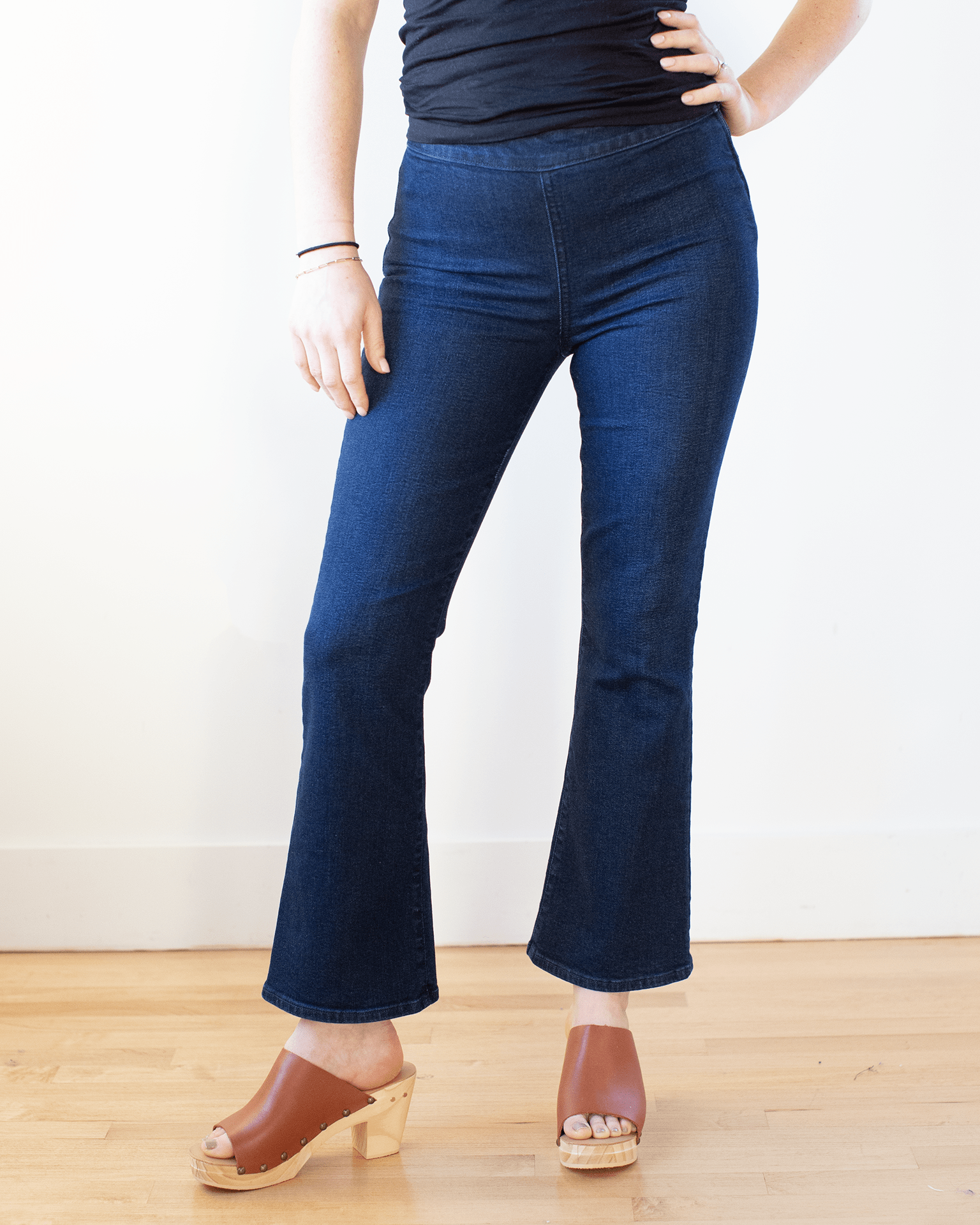 Lark Ankle Pull-On in Quietude