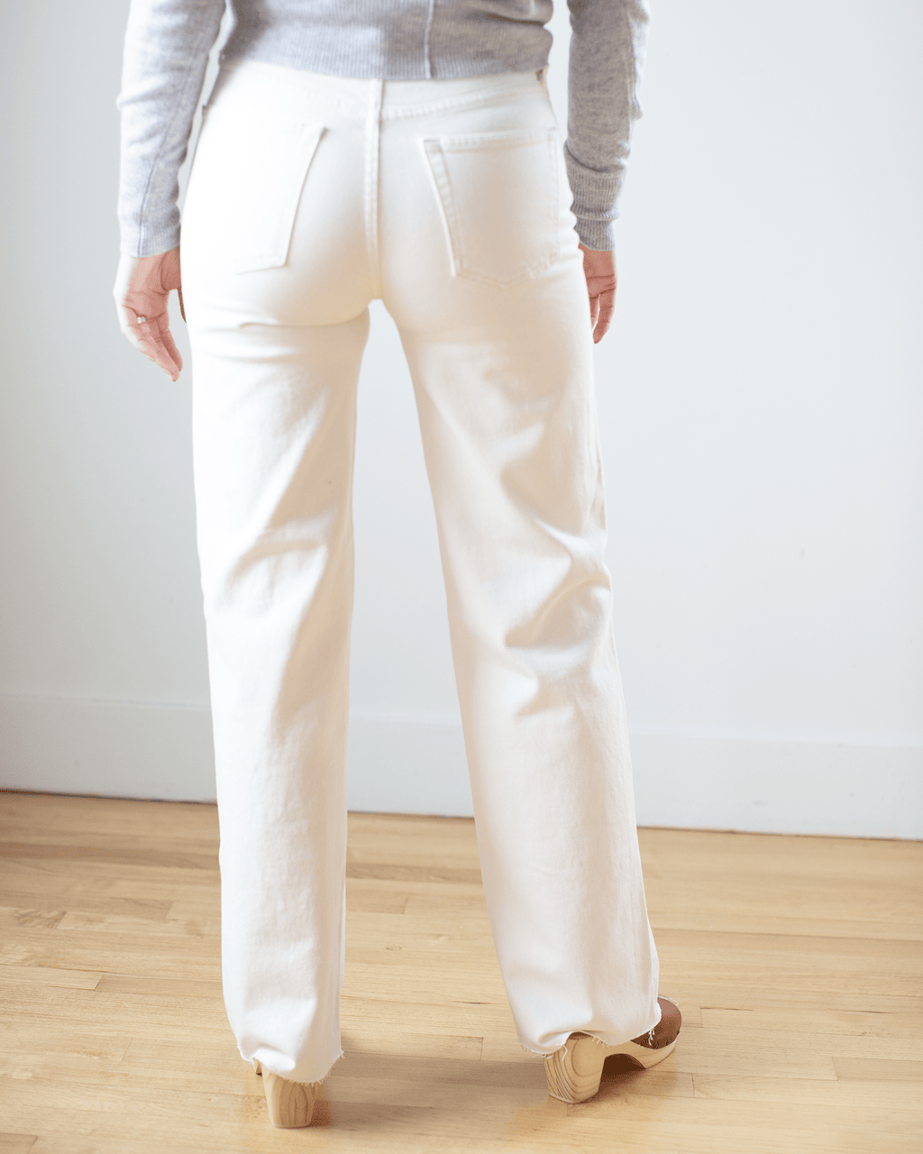 Marli with Raw Hem in Parchment