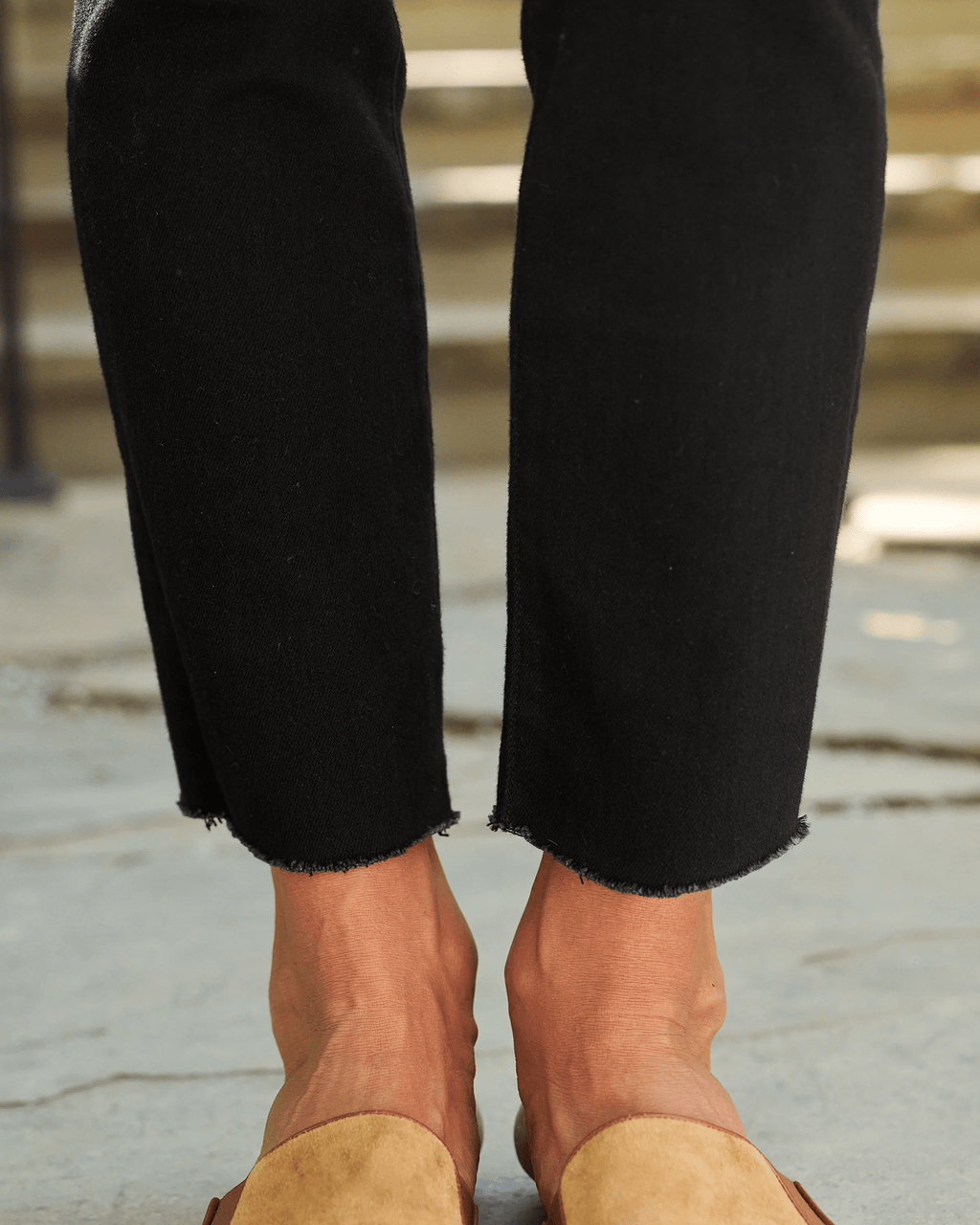 Derry Illusion Pull On Pants in Black Denim