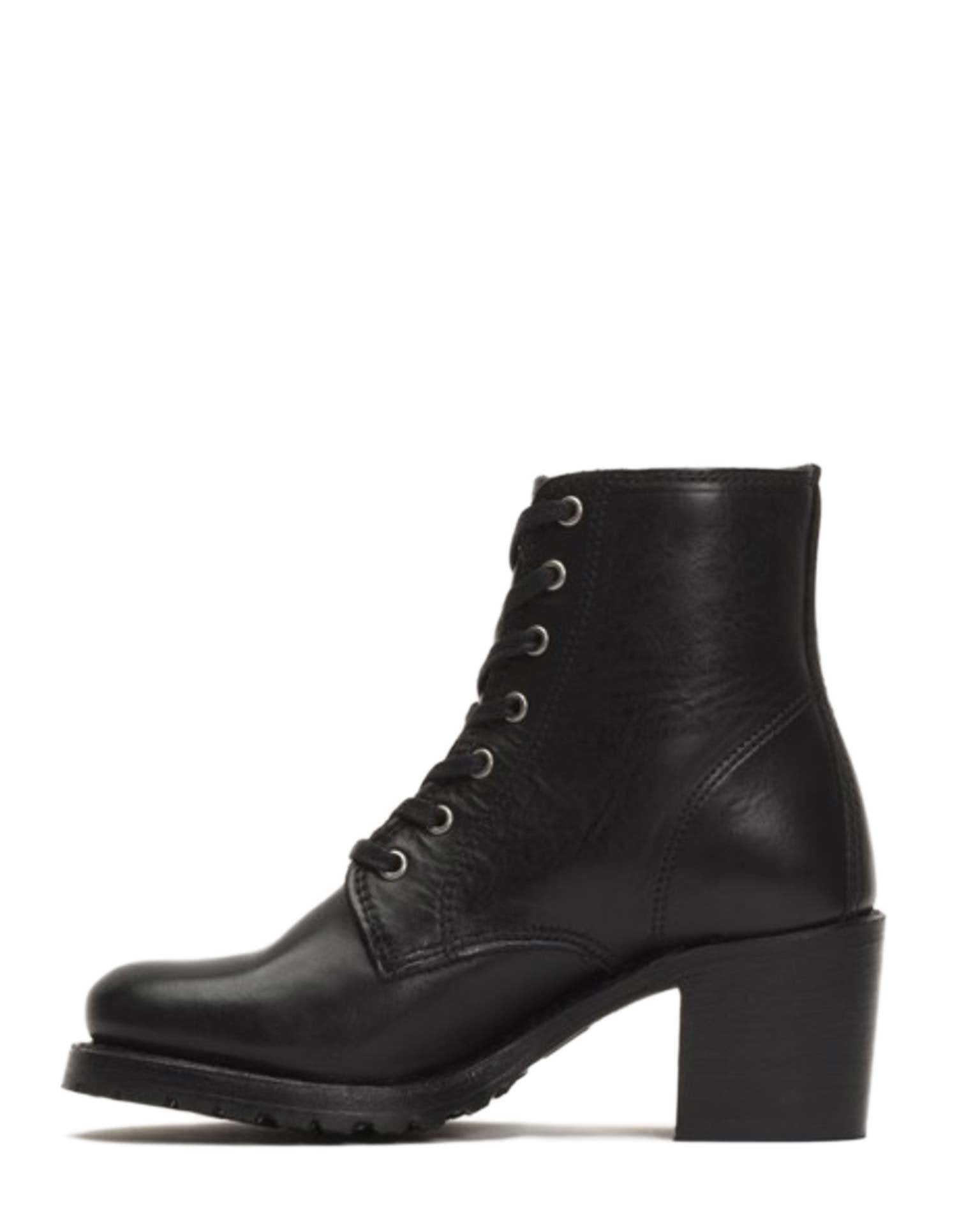 Sabrina 6G Lace Up in Black