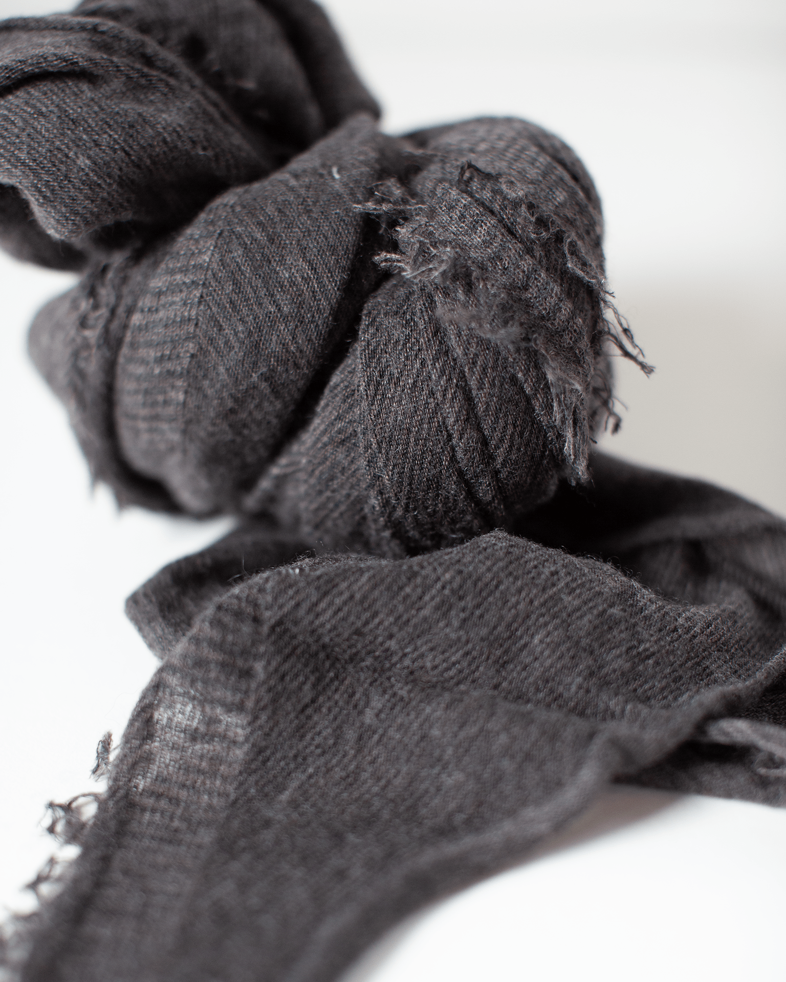 Love Cashmere Scarf in Brown Top X Charcoal