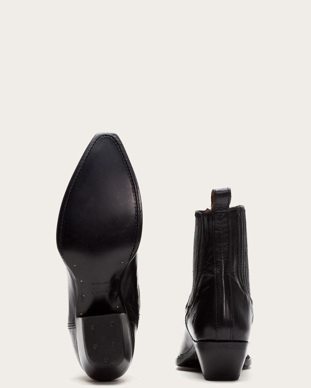 Sacha Chelsea in Black